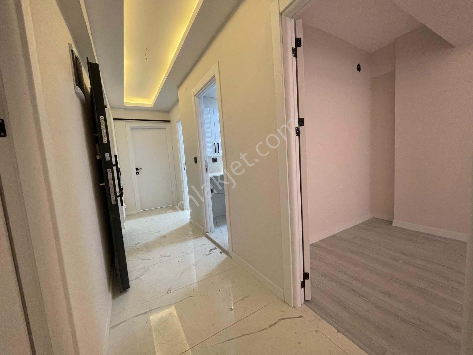 Refet Bele Mah’de 3+1 0 Oturuma Hazır Cadde Yakını Asansörlü Satılık Daire - Görsel 21