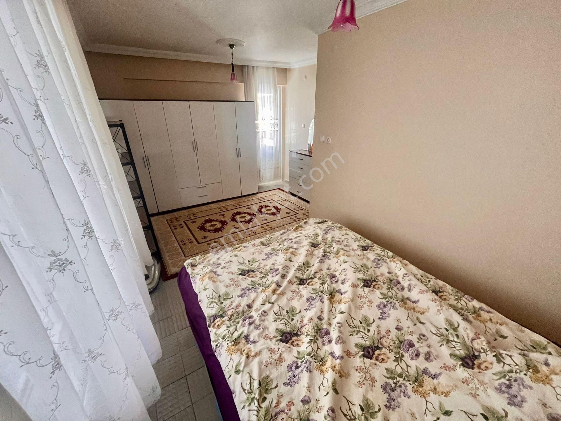 Yükselden Akçayda Ön Cephe Ayrı Mutfak Üç Balkonlu Geniş 2+1 - Görsel 16