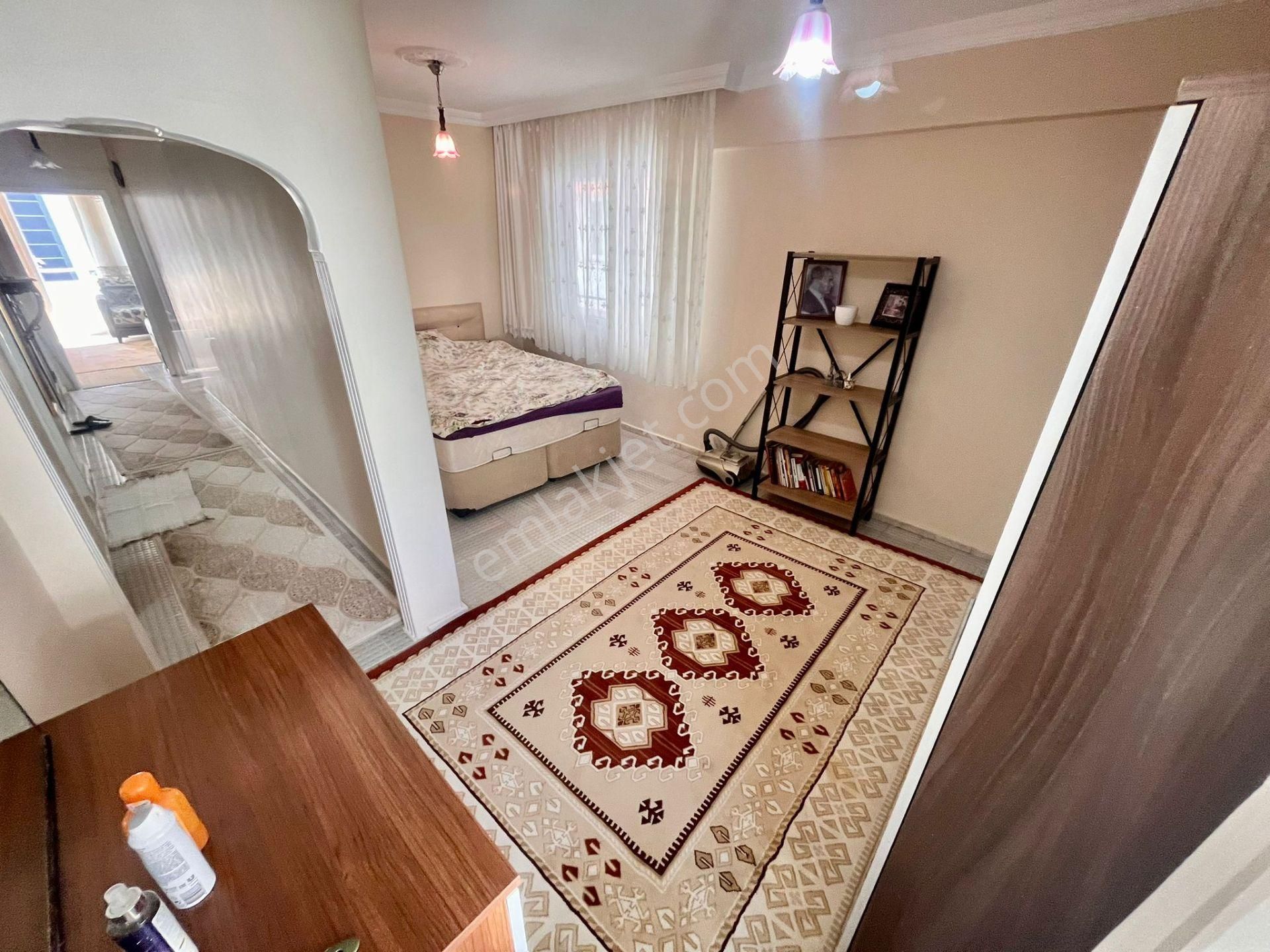 Yükselden Akçayda Ön Cephe Ayrı Mutfak Üç Balkonlu Geniş 2+1 - Görsel 31