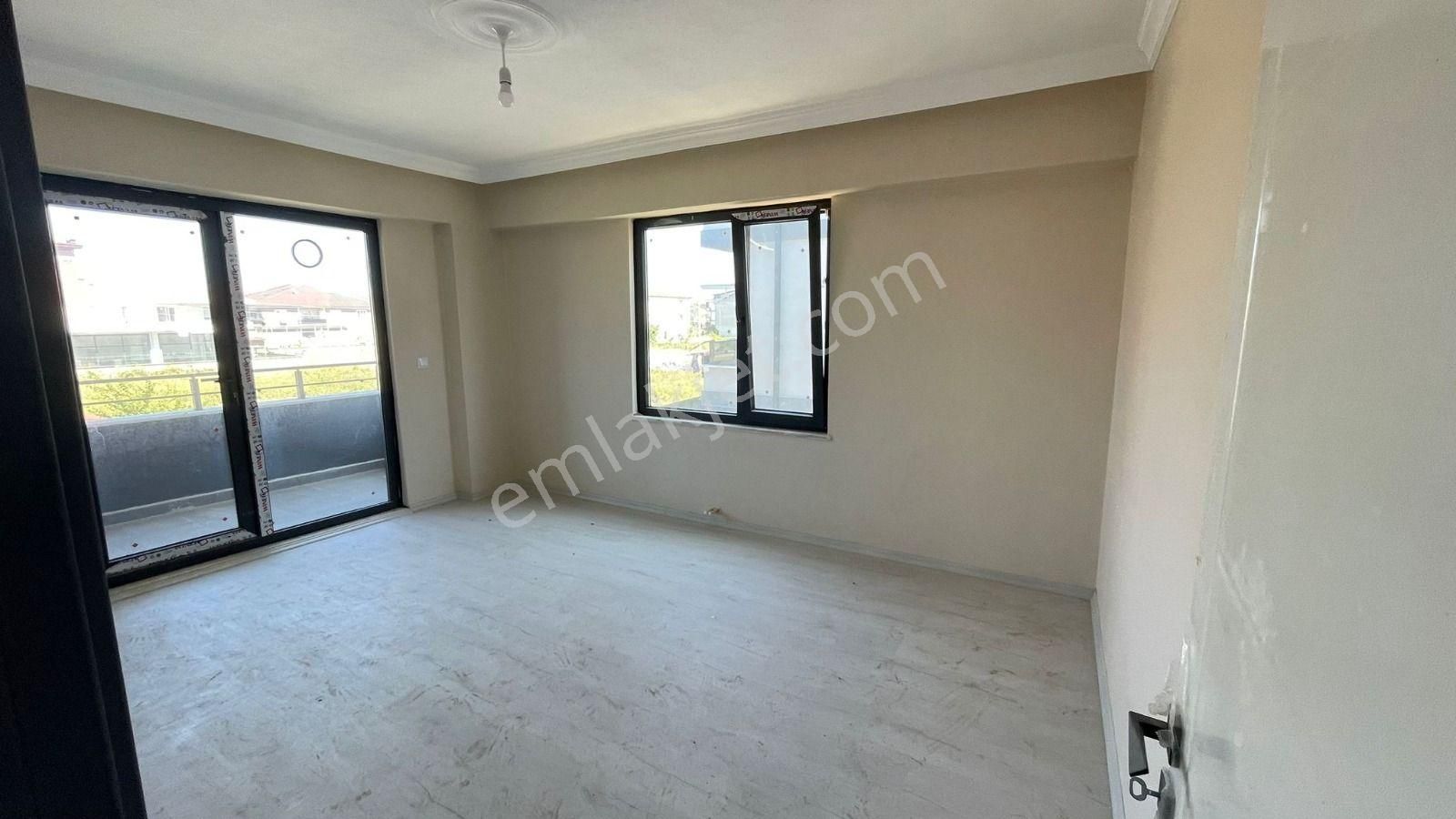 Karasu'da Sıfır 2+1 Havuzlu Sitede Kira Getirili Satılık Daire - Görsel 7