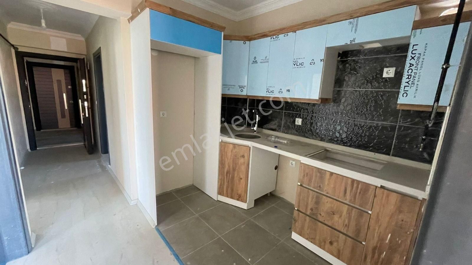 Karasu'da Sıfır 2+1 Havuzlu Sitede Kira Getirili Satılık Daire - Görsel 10