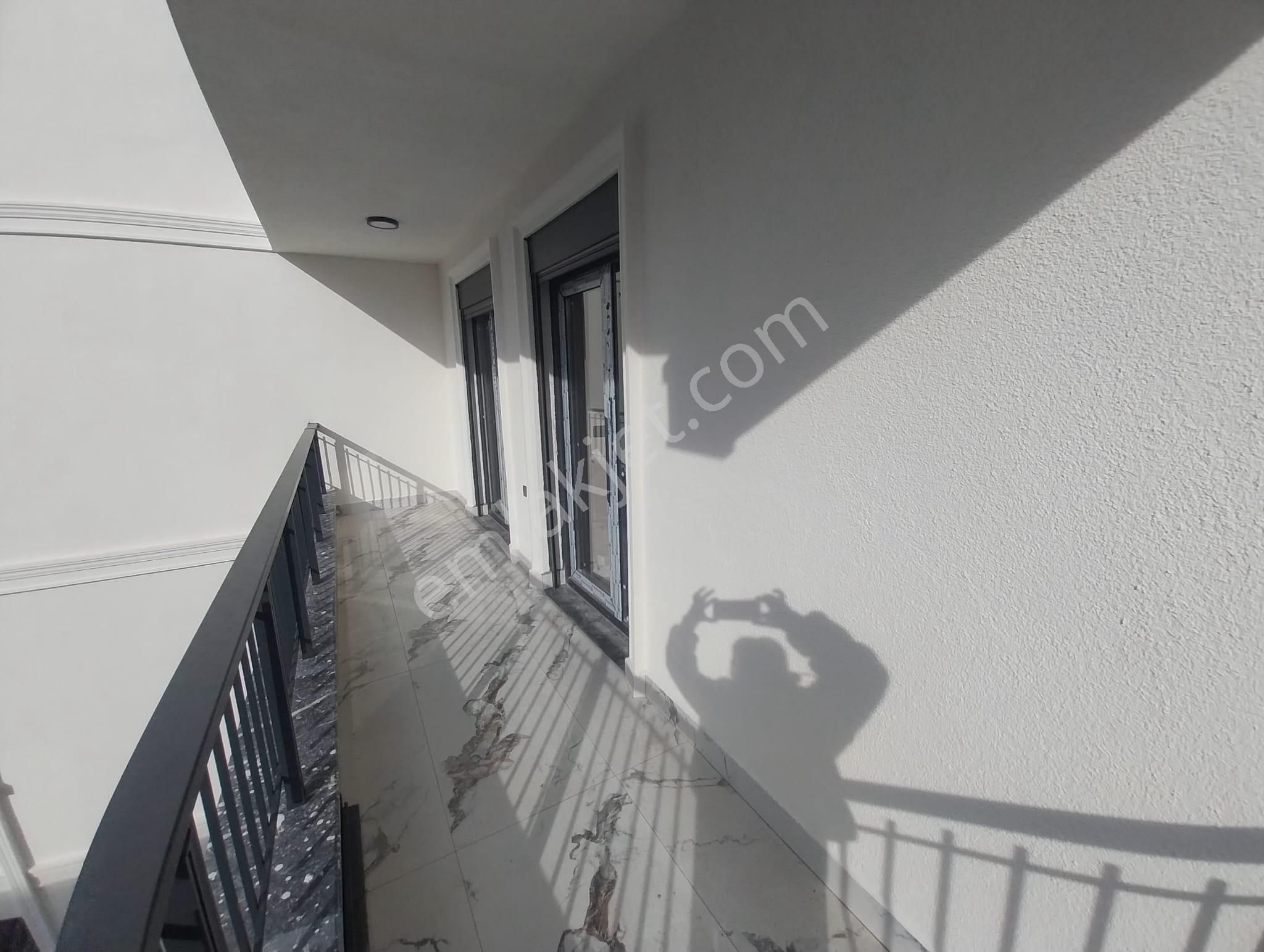 彡yüksel'den Edremit'te Kapalı Otopark Doğalgazlı Panjurlu Sıfır 3+1 Daire 彡 - Görsel 12