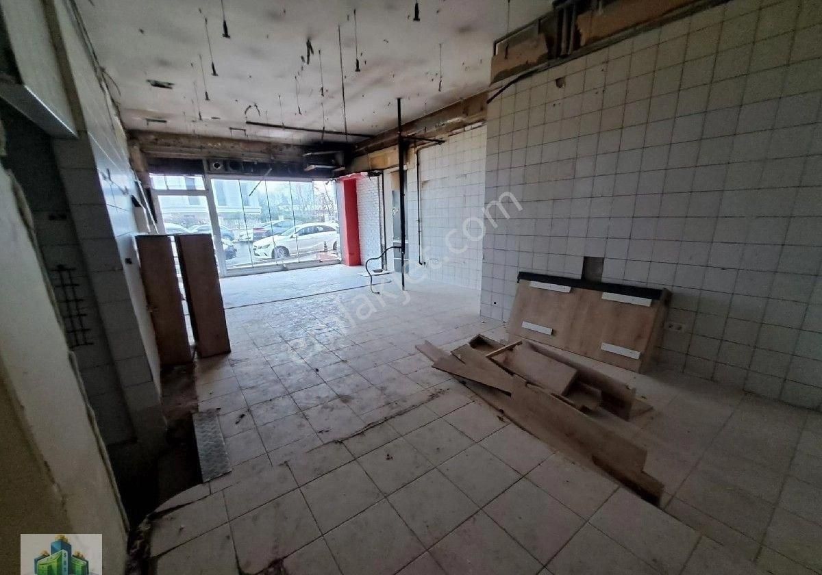 Etiler'de Prestijli Konumda, Her İşe Uygun Kiralık Dükkan - Görsel 14