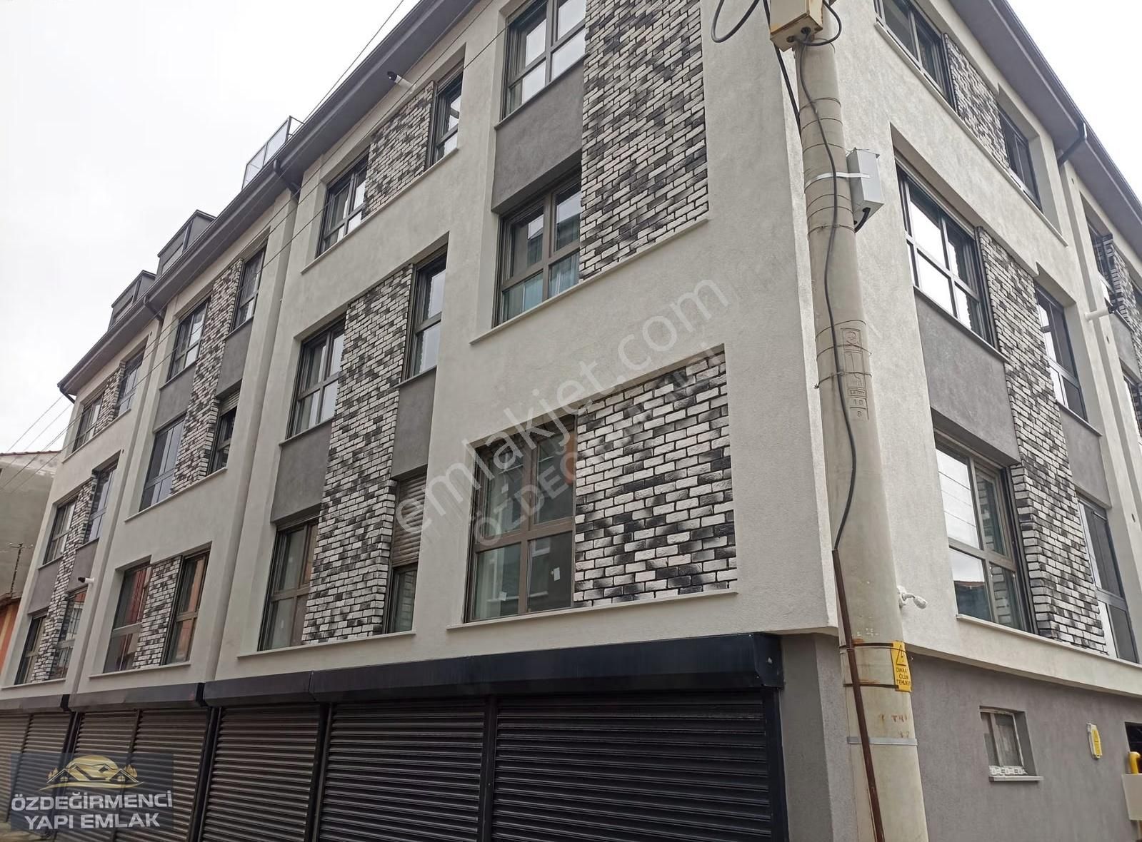 Özdeğirmenci Yapı Emlaktan Kiralık Sıfır 2+1 - Görsel 8