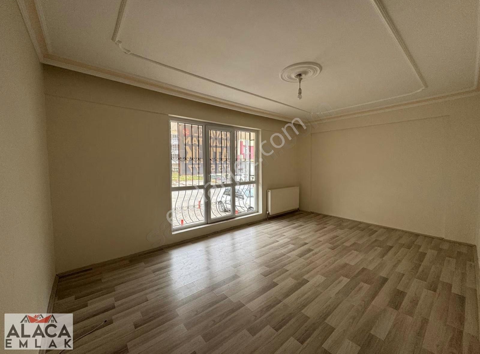 Karapürçek Mahallesi'nde Ebevyn Banyolu Kilerli 3+1 Giriş Daire - Görsel 14