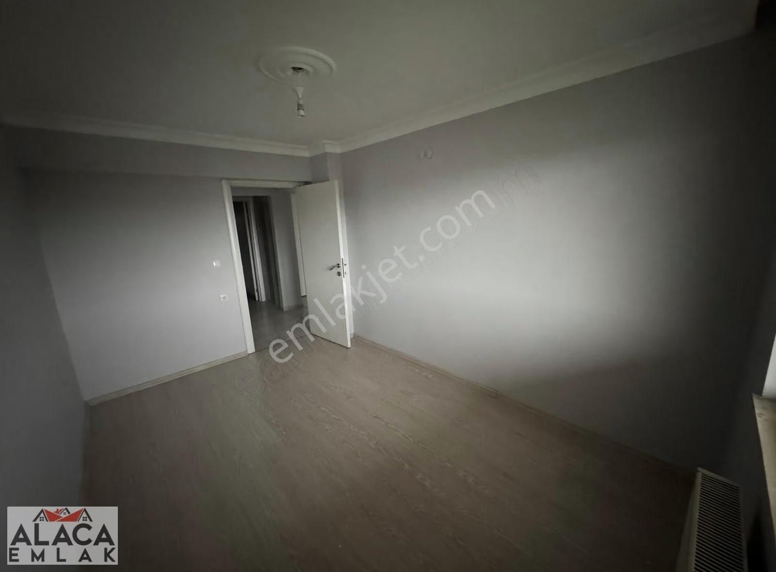 Başpınar Mahallesi'nde Cadde Üzeri Ön Cephe 3+1 Daire - Görsel 7