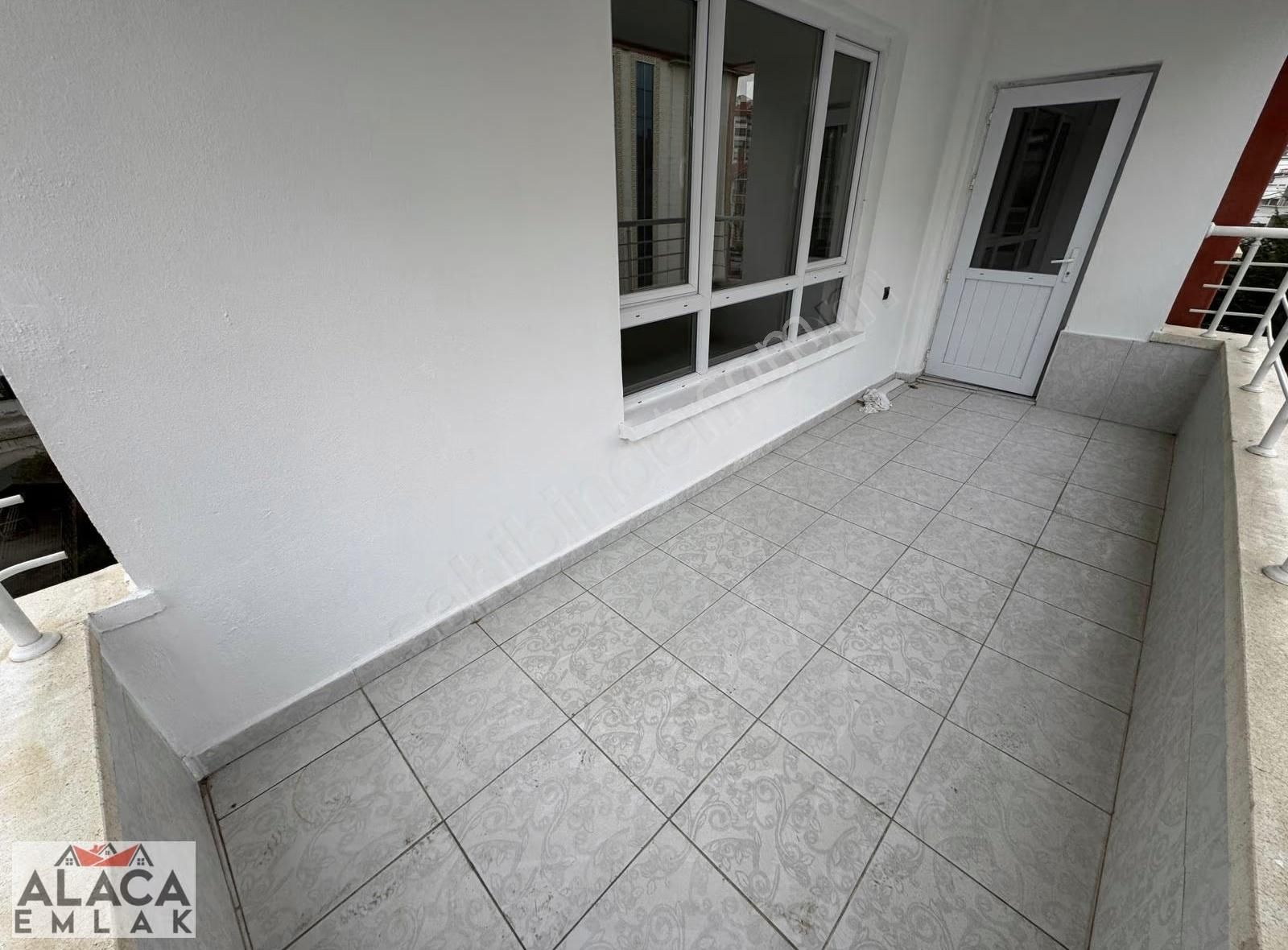 Karapürçek Mahallesi'nde Ön Cephe Masrafsız 2. Kat 3+1 Daire - Görsel 13