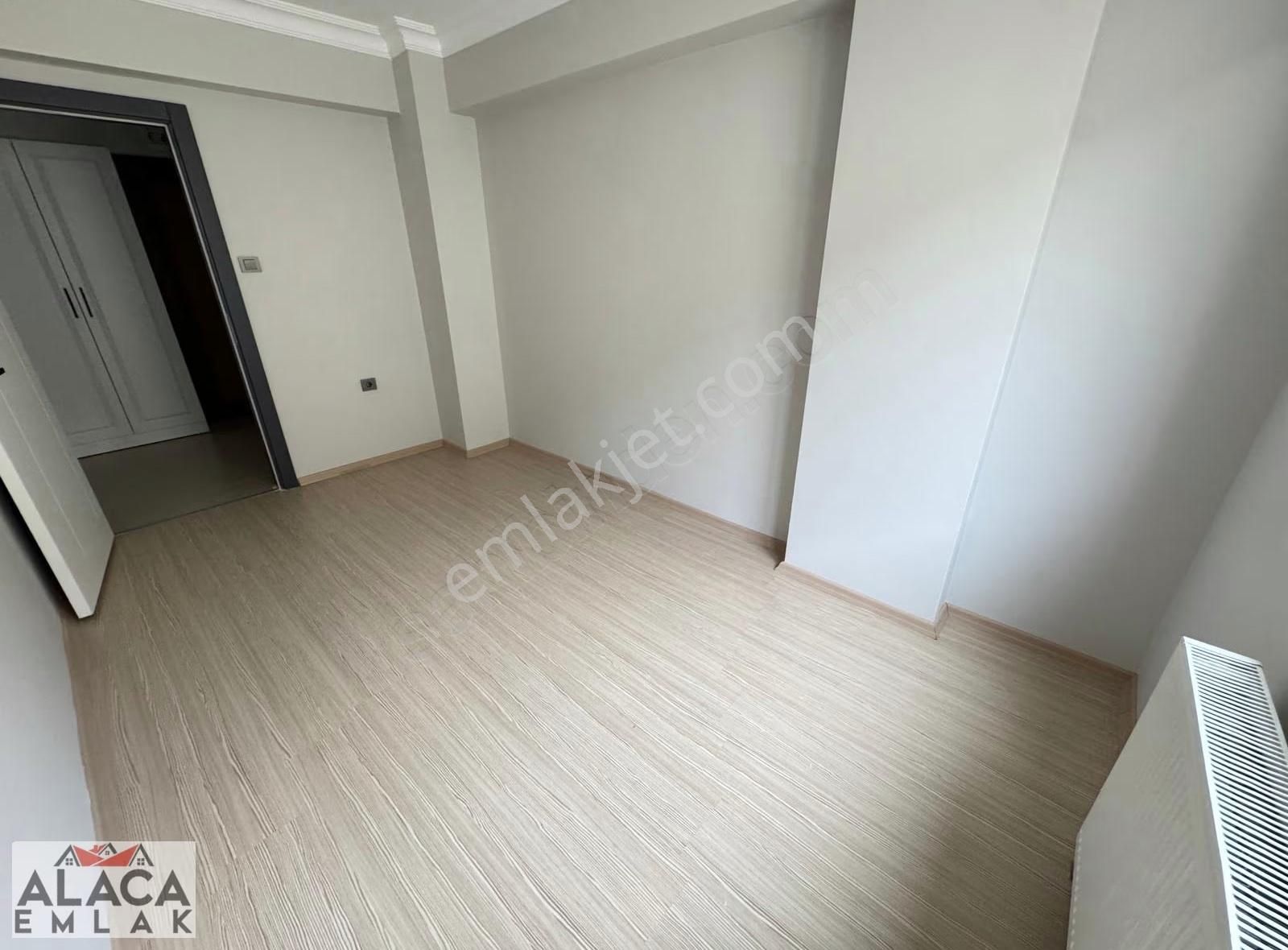 Karapürçek Mahallesi'nde Ön Cephe Masrafsız 2. Kat 3+1 Daire - Görsel 23