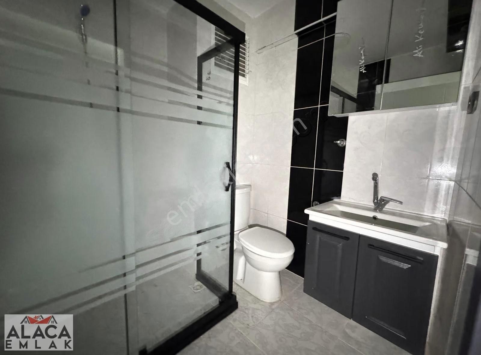 Karapürçek Mahallesi'nde Ön Cephe Masrafsız 2. Kat 3+1 Daire - Görsel 12