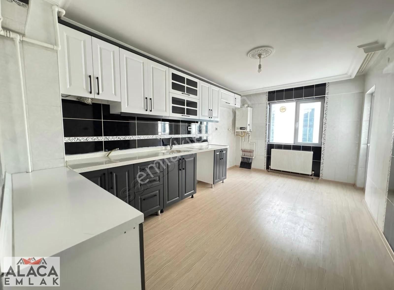 Karapürçek Mahallesi'nde Ön Cephe Masrafsız 2. Kat 3+1 Daire - Görsel 16