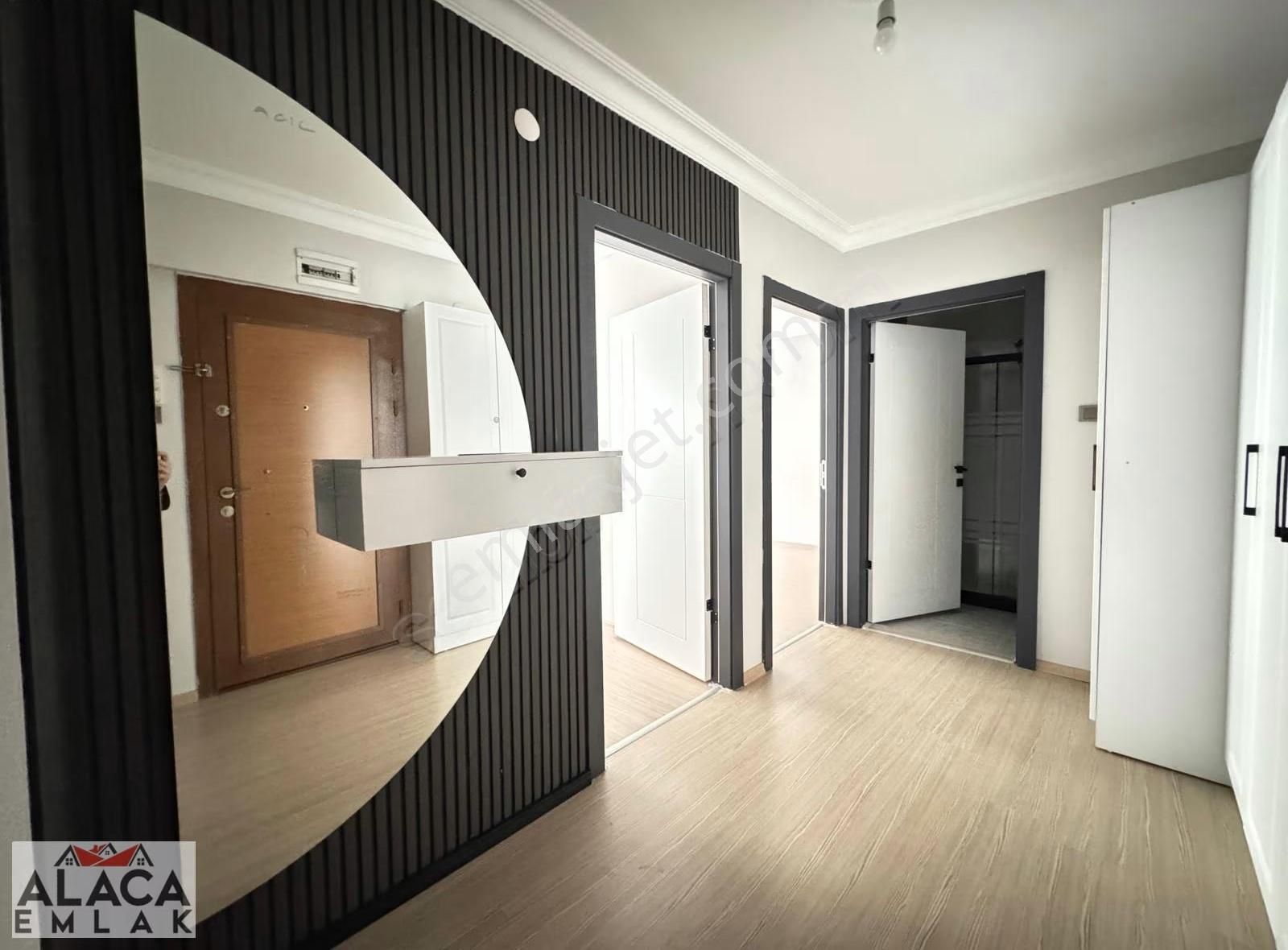 Karapürçek Mahallesi'nde Ön Cephe Masrafsız 2. Kat 3+1 Daire - Görsel 6