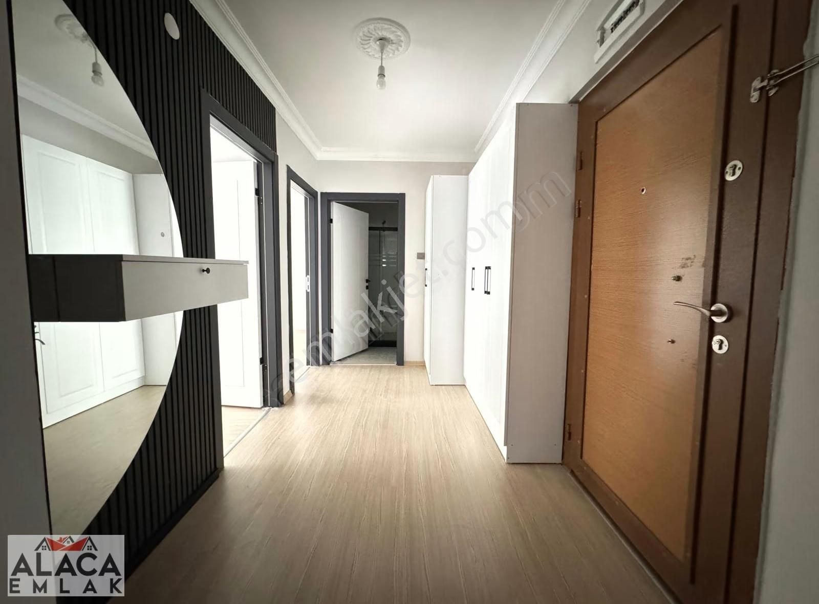 Karapürçek Mahallesi'nde Ön Cephe Masrafsız 2. Kat 3+1 Daire - Görsel 8