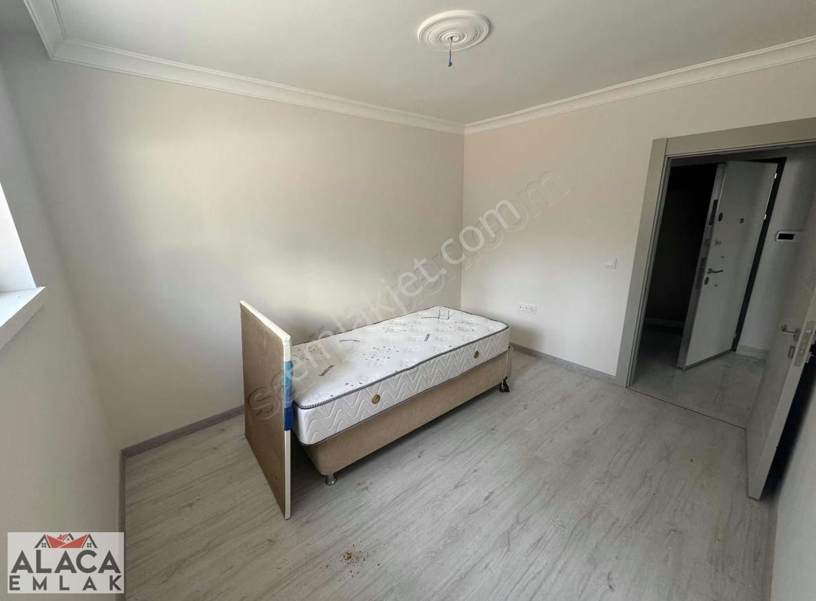 Hüseyingazi Göbeğe Yürüme Mesafesi 3+1 Sıfır Daire - Görsel 11