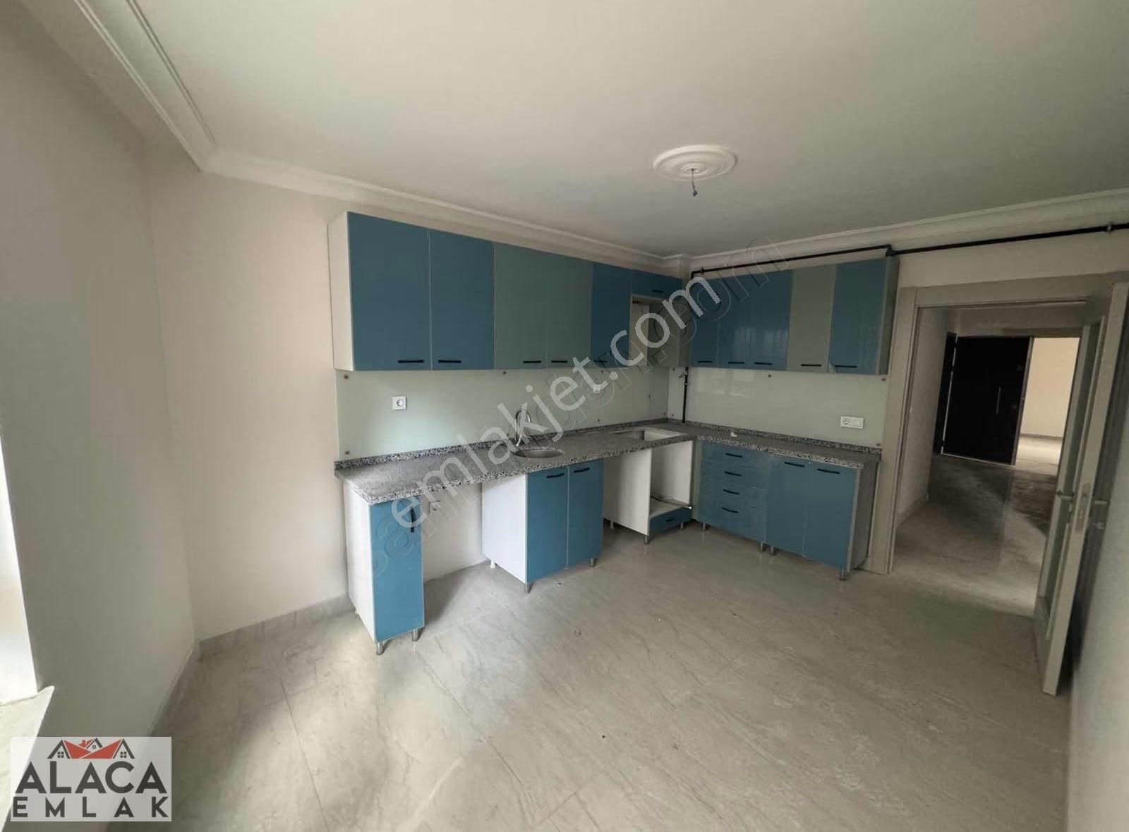 Hüseyingazi Göbeğe Yürüme Mesafesi 3+1 Sıfır Daire