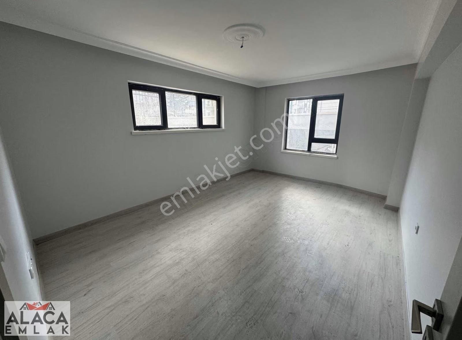 Hüseyingazi Göbeğe Yürüme Mesafesi 3+1 Sıfır Daire - Görsel 9