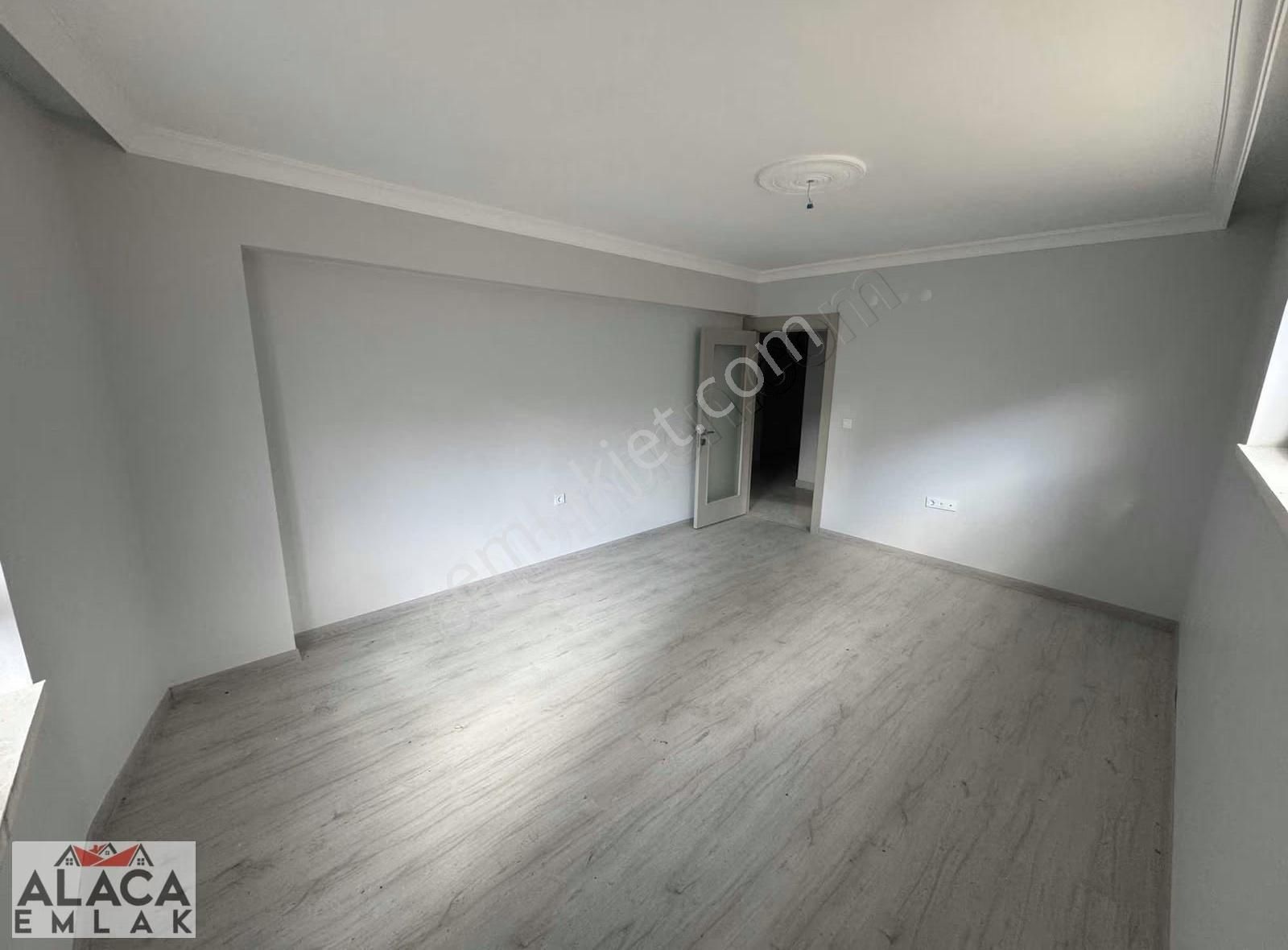 Hüseyingazi Göbeğe Yürüme Mesafesi 3+1 Sıfır Daire - Görsel 12