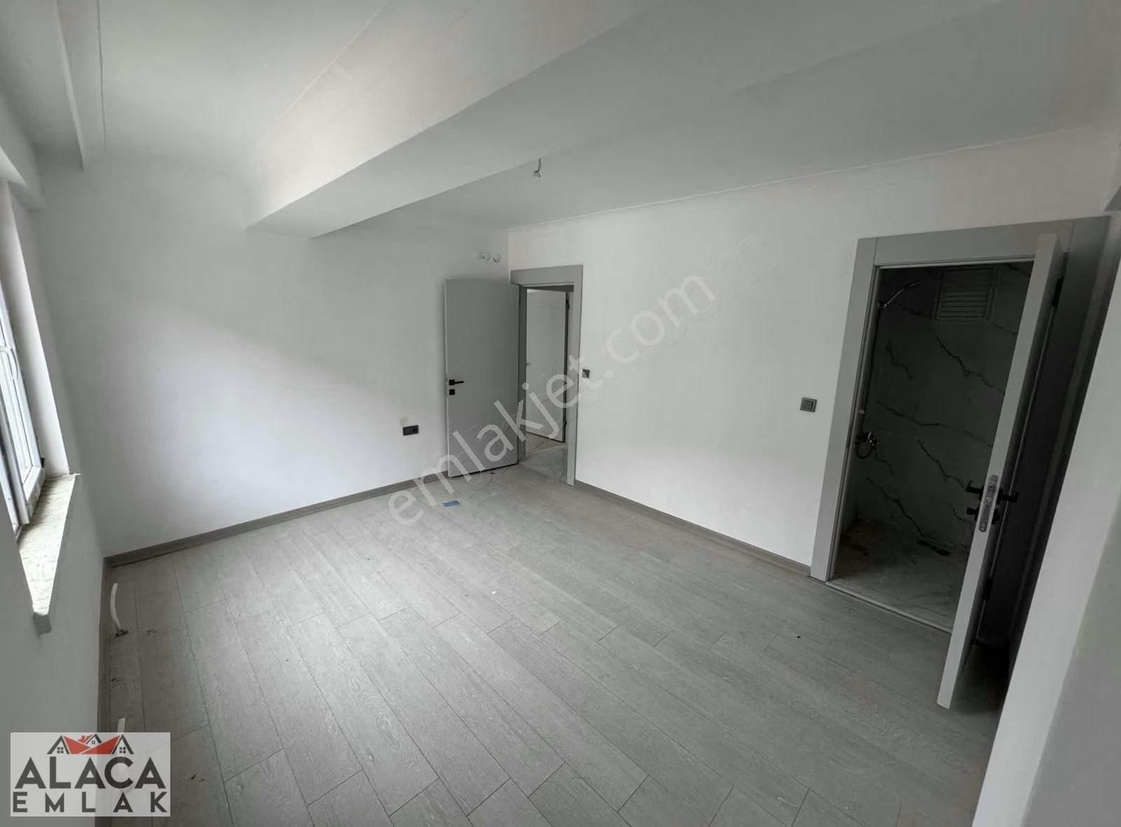 Başak Mahallesi'nde Ebeveyn Banyolu 3+1 Sıfır Fırsat Daire - Görsel 4