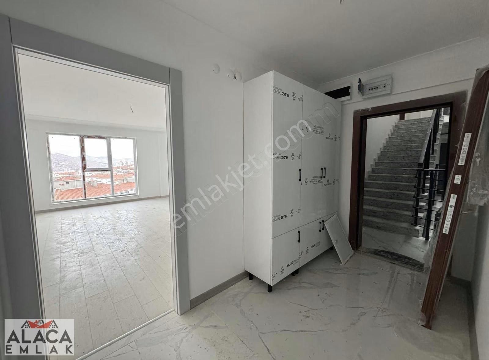 Başak Mahallesi'nde Ebeveyn Banyolu 3+1 Sıfır Fırsat Daire - Görsel 13