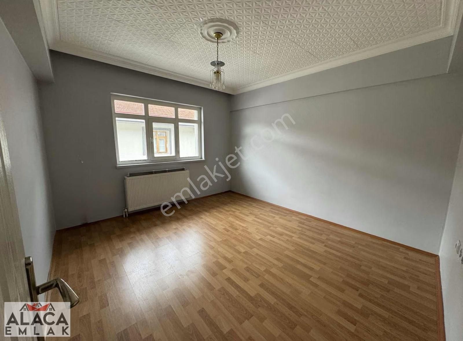 Başak Mahallesın'de 3.kat Montalamalı 3+1 Daire - Görsel 15