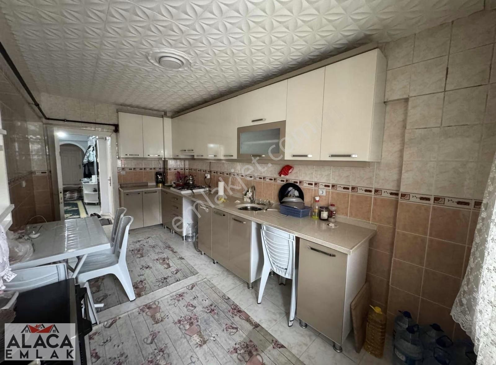 Başak Mahallesın'de 3.kat Montalamalı 3+1 Daire - Görsel 21