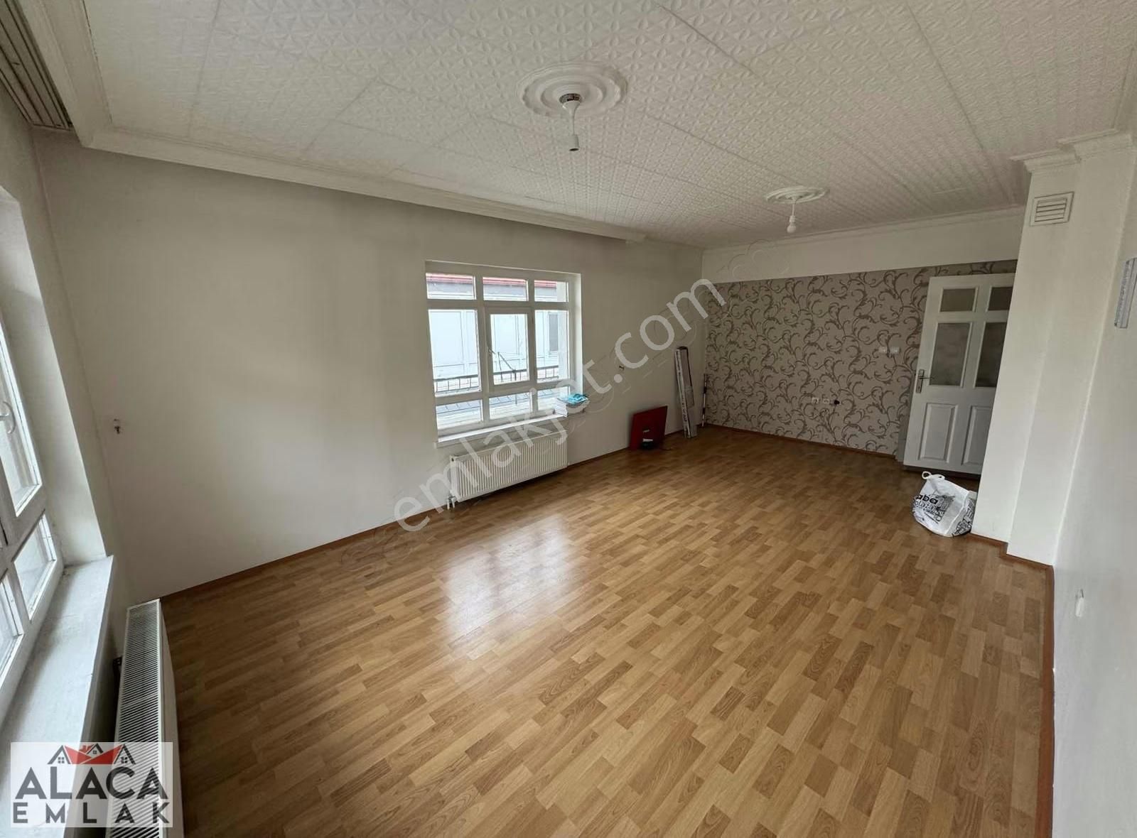 Başak Mahallesın'de 3.kat Montalamalı 3+1 Daire - Görsel 10