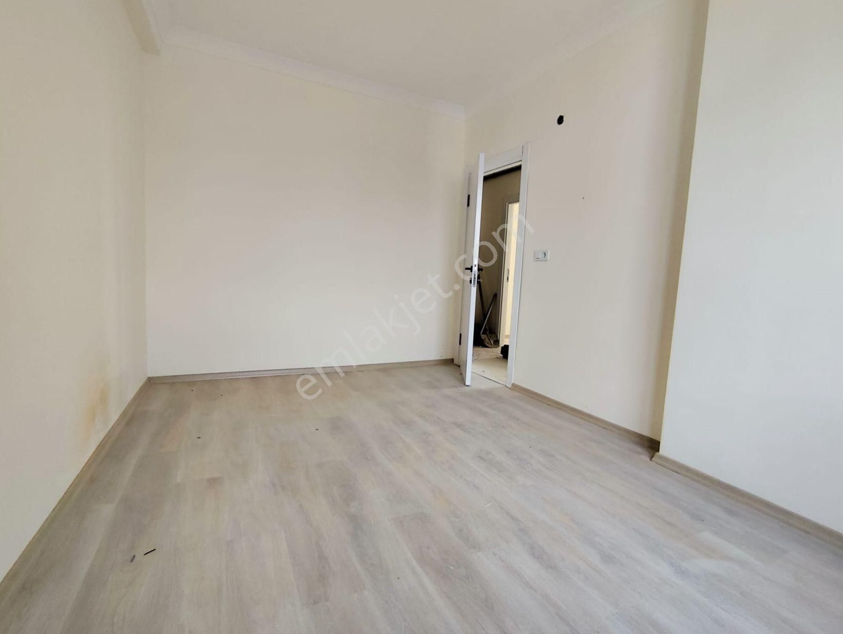 Adnan Kahveci Cad Yürüme Arakat 2+1 İskanlı-balkonlu Sıfır Daire - Görsel 11