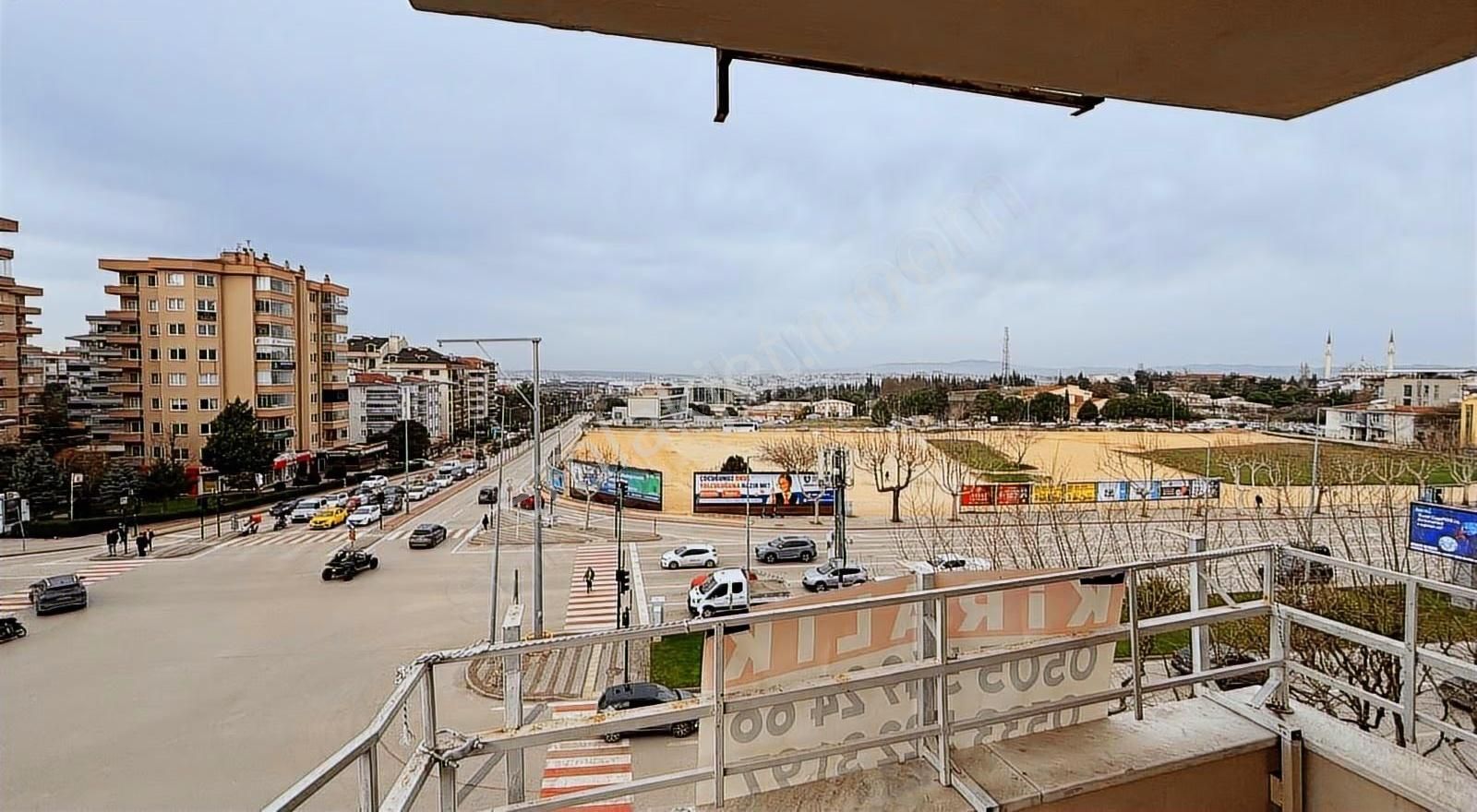Fsm Bulvarı'nda Kiralık 3+1 Ofis (140m²) - Görsel 7