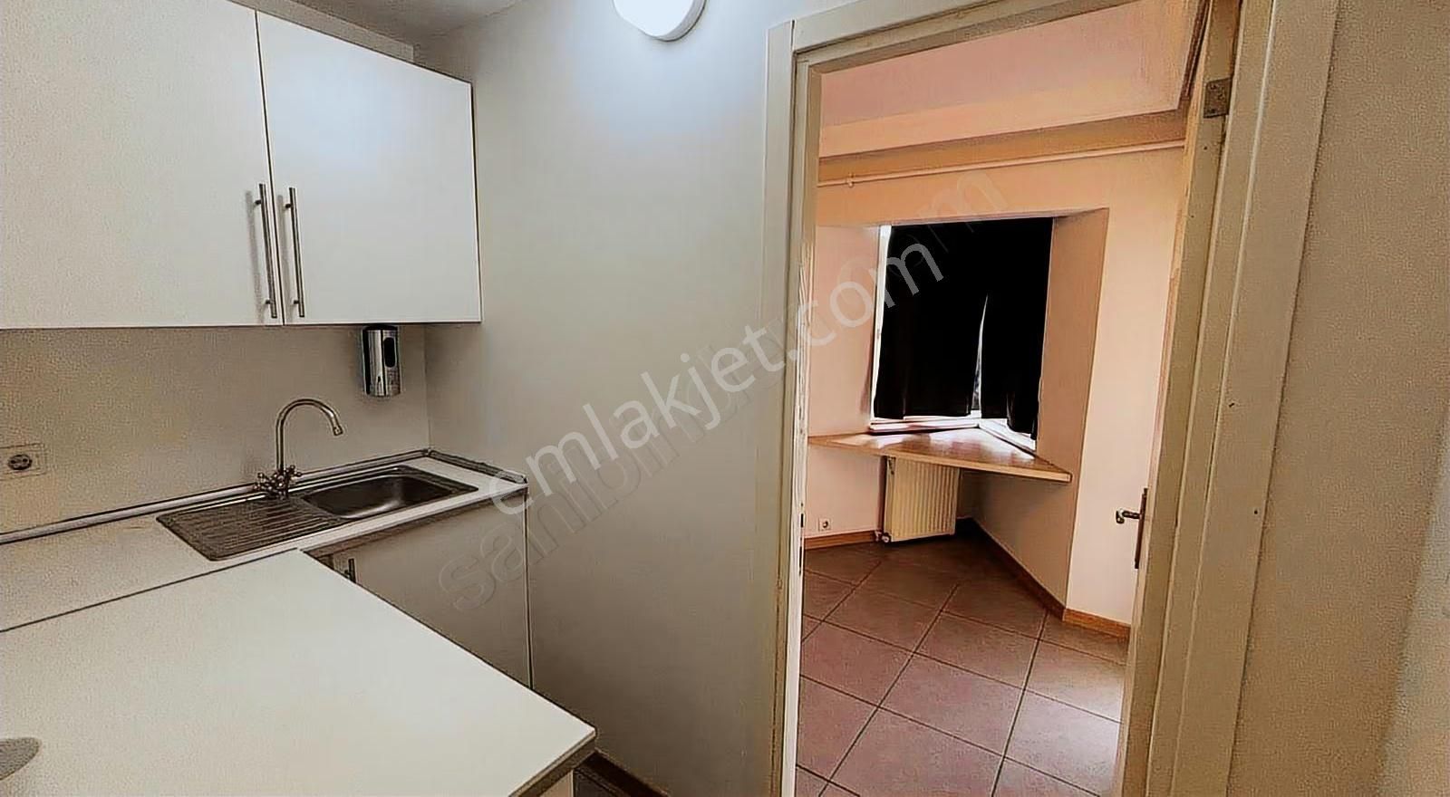 Fsm Bulvarı'nda Kiralık 3+1 Ofis (140m²) - Görsel 11