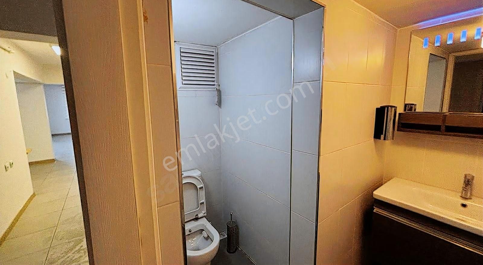 Fsm Bulvarı'nda Kiralık 3+1 Ofis (140m²) - Görsel 14
