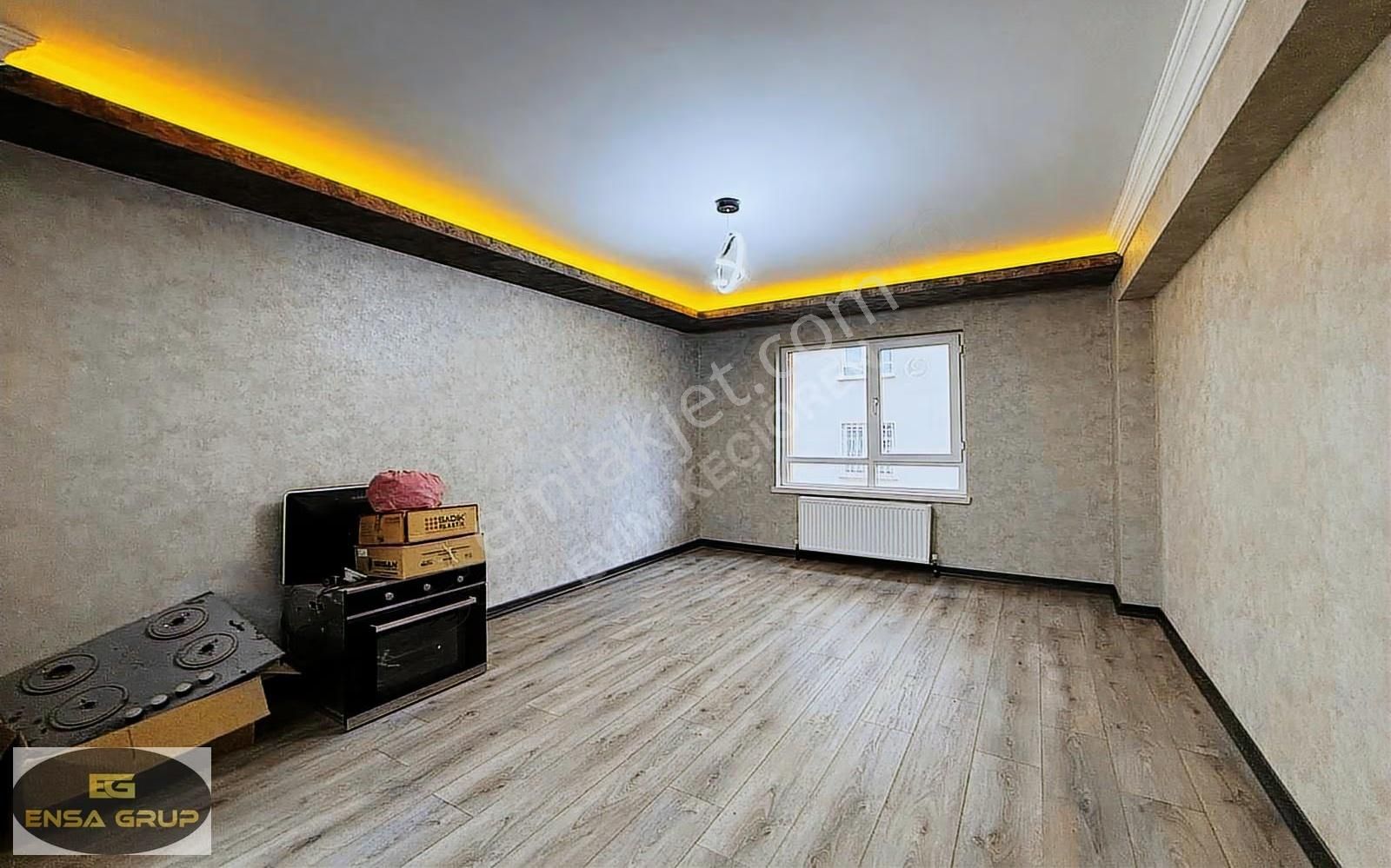 Kalbur Cad'snde Güney Cephe Katta Çift Balkonlu 3+1 Geniş Daire! - Görsel 24