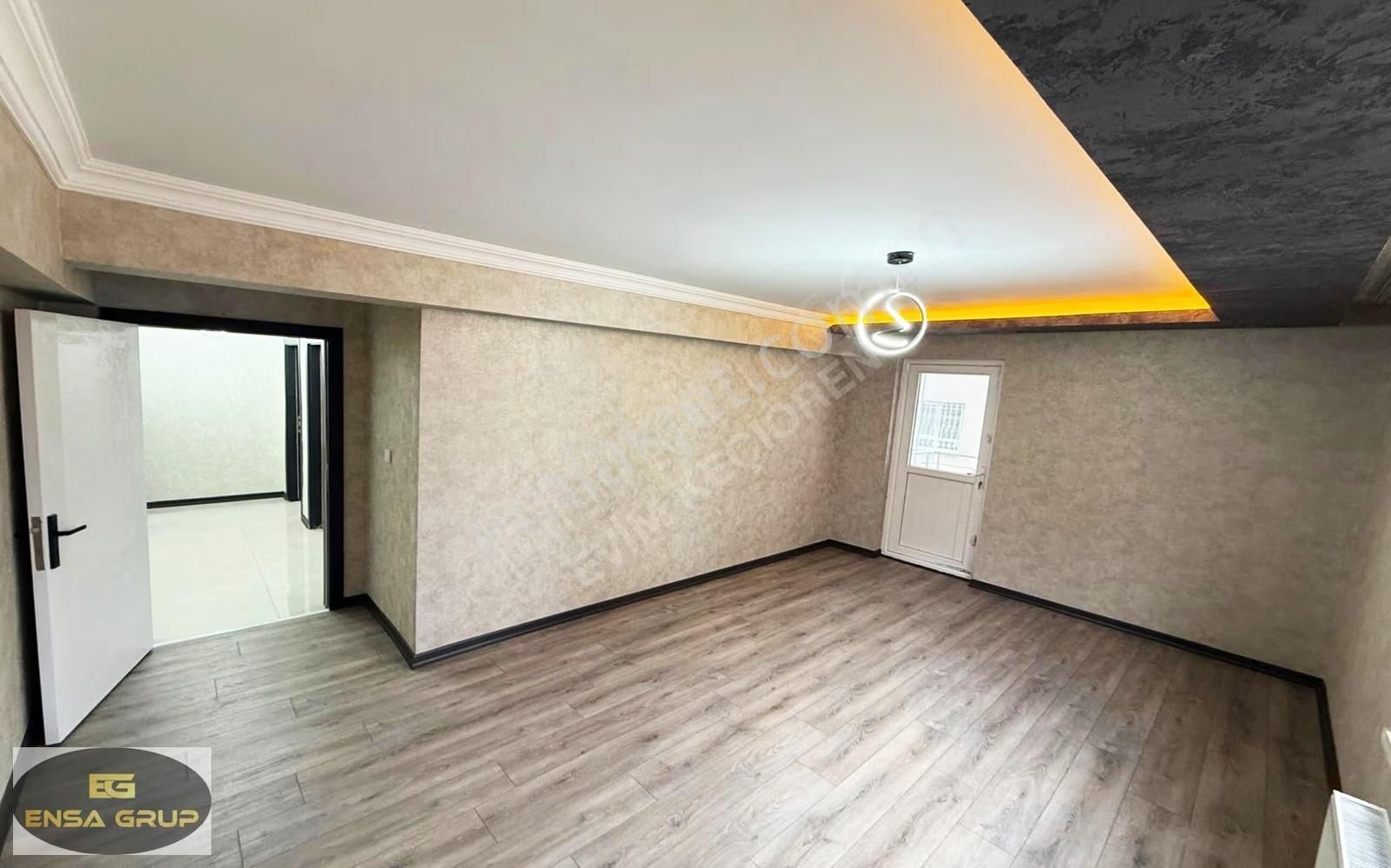 Kalbur Cad'snde Güney Cephe Katta Çift Balkonlu 3+1 Geniş Daire! - Görsel 7