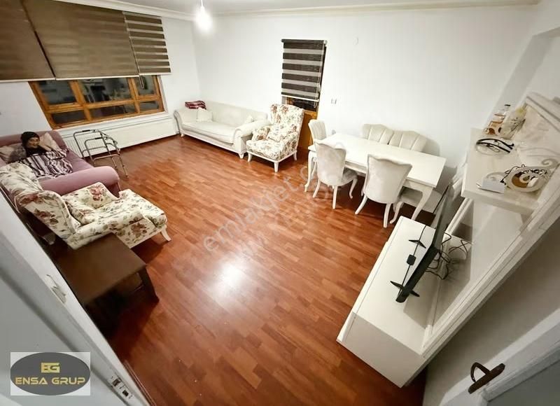 Kat Konumunda 20bin Hazır Kiracılı Altı Tam Daire Krediye Uygun!