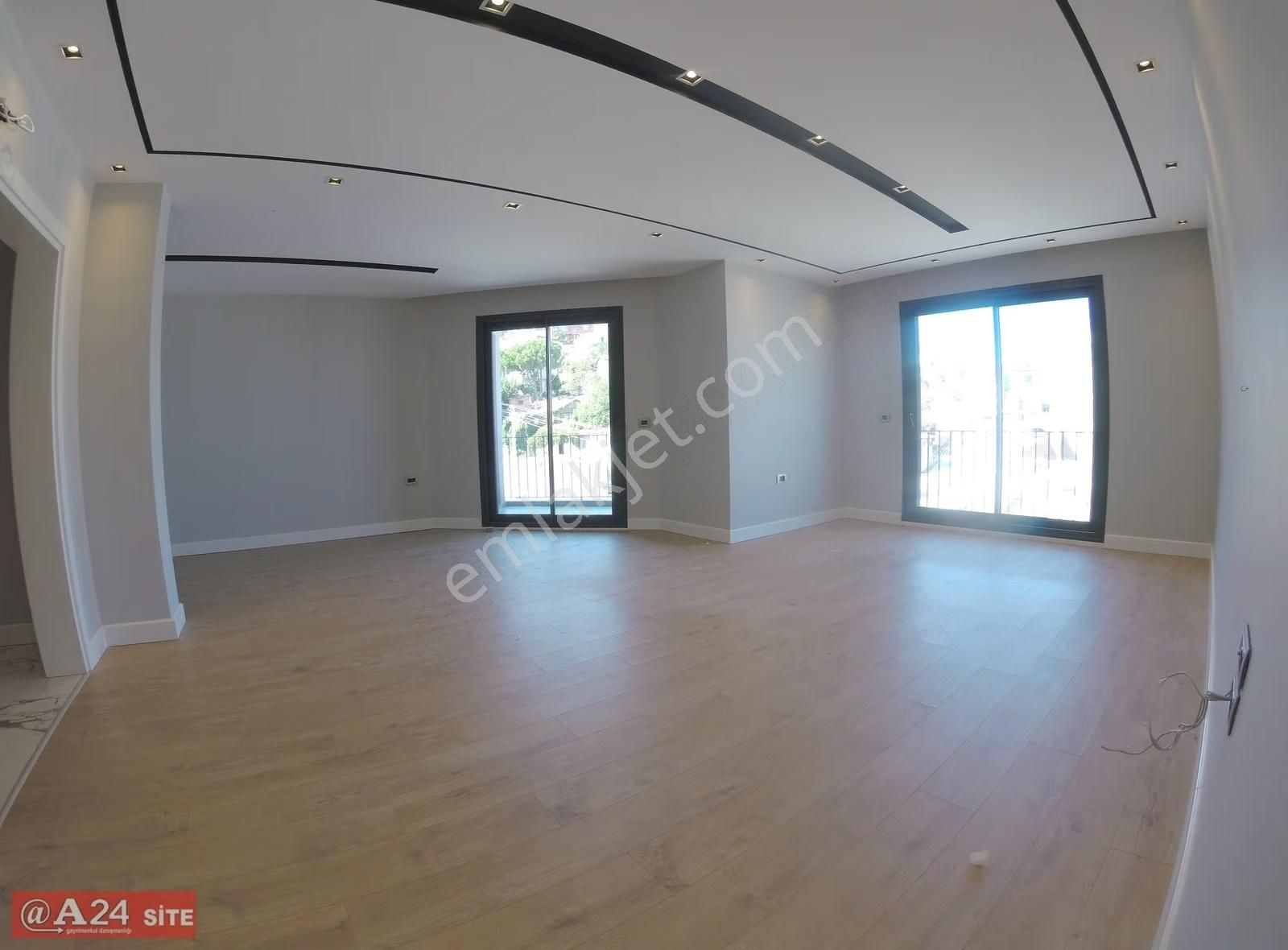 Narlıdere Satılık Daire Lüx Dublex K. Otopark 5+1 260m² Manzara