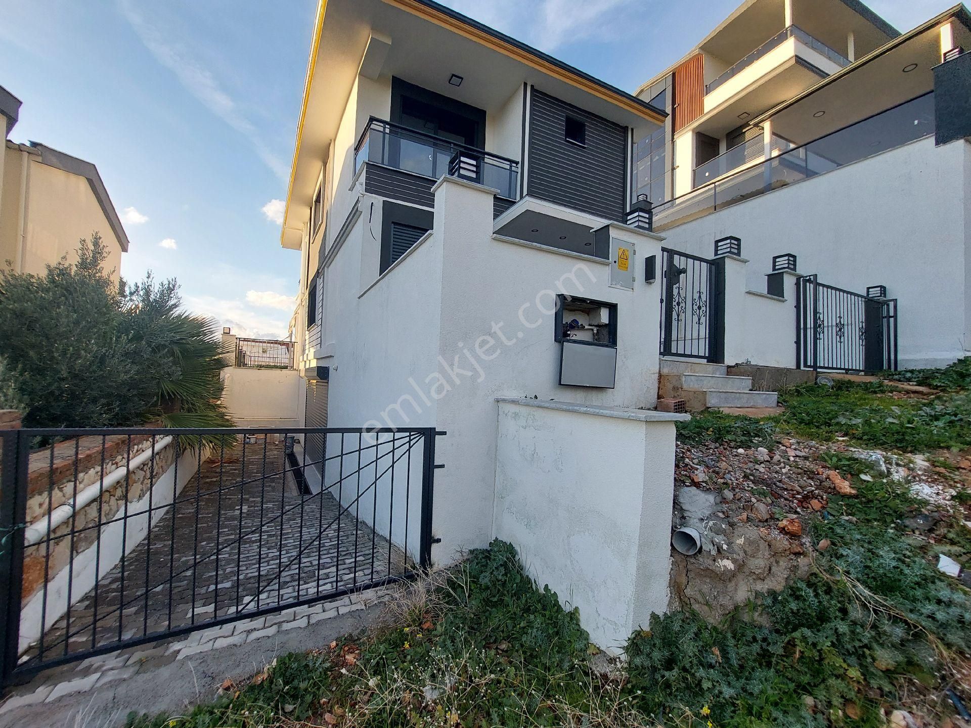 Didim Akbükte Satlık Havuzlu Müstakil Villa - Görsel 21