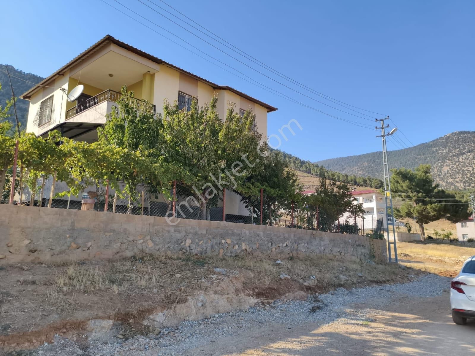 Kar Emlaktan Yeni Konacık Bozkırlı Mevkiinde 360 M2 Satılık Arsa - Görsel 23