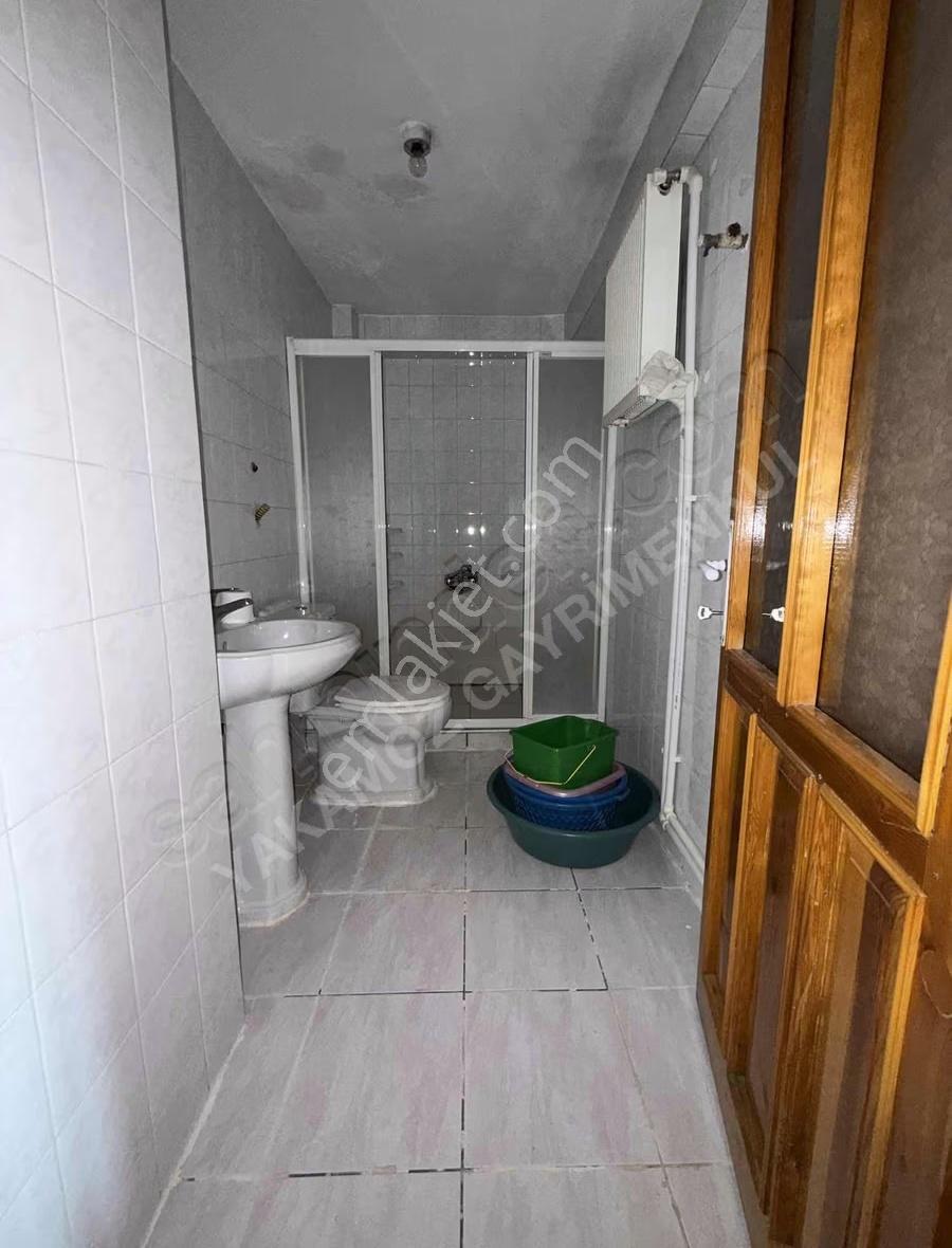Yakamoz Gayrimenkulden Merkezi Konumda Satılık 4+1 Daire - Görsel 22