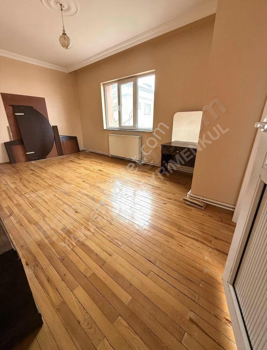 Yakamoz Gayrimenkulden Merkezi Konumda Satılık 4+1 Daire - Görsel 21