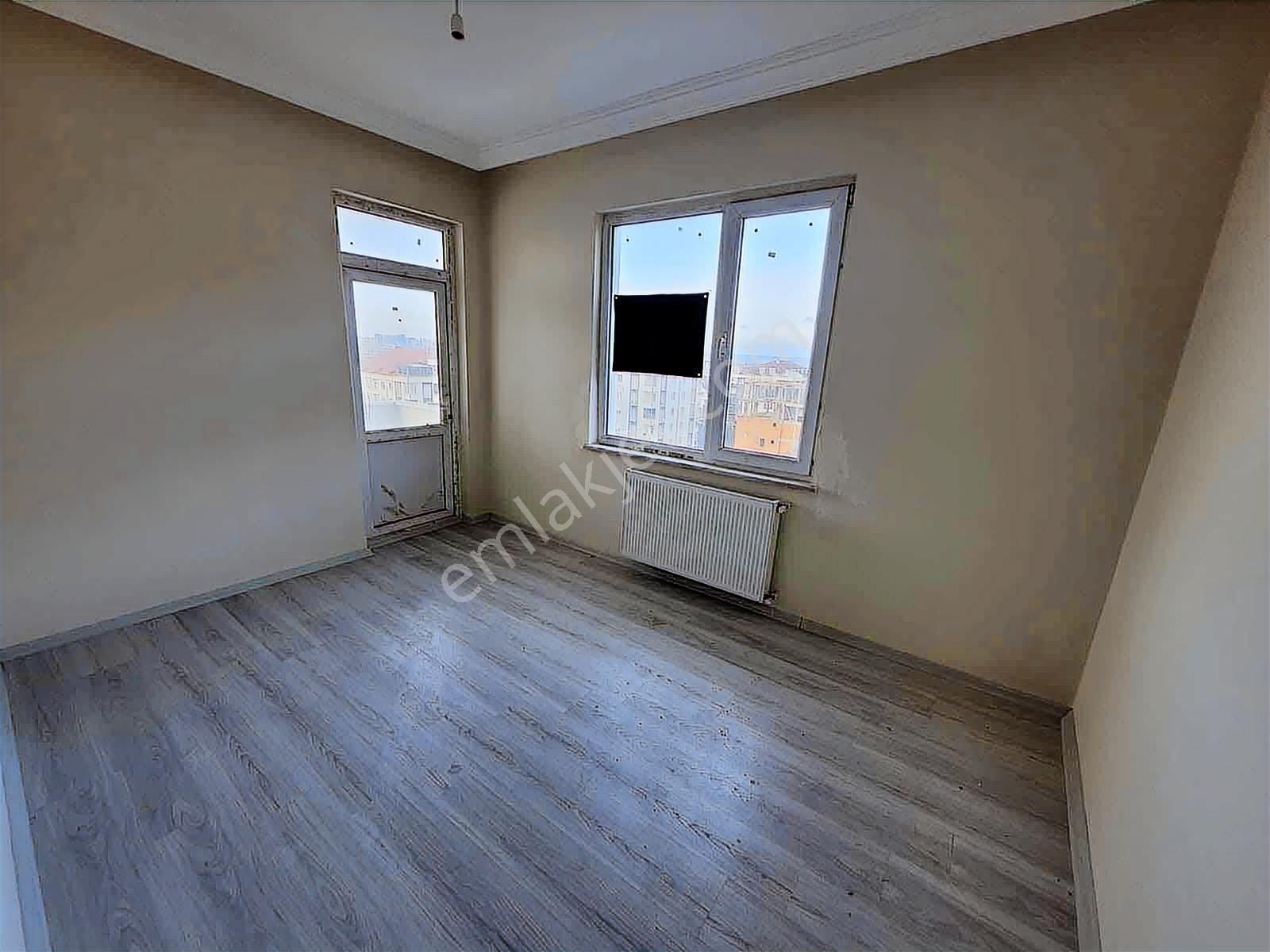 Onay 'dan Çerkezköy Tepe Mevkii Cadde Üzeri Sitede 3+1 Daire - Görsel 2