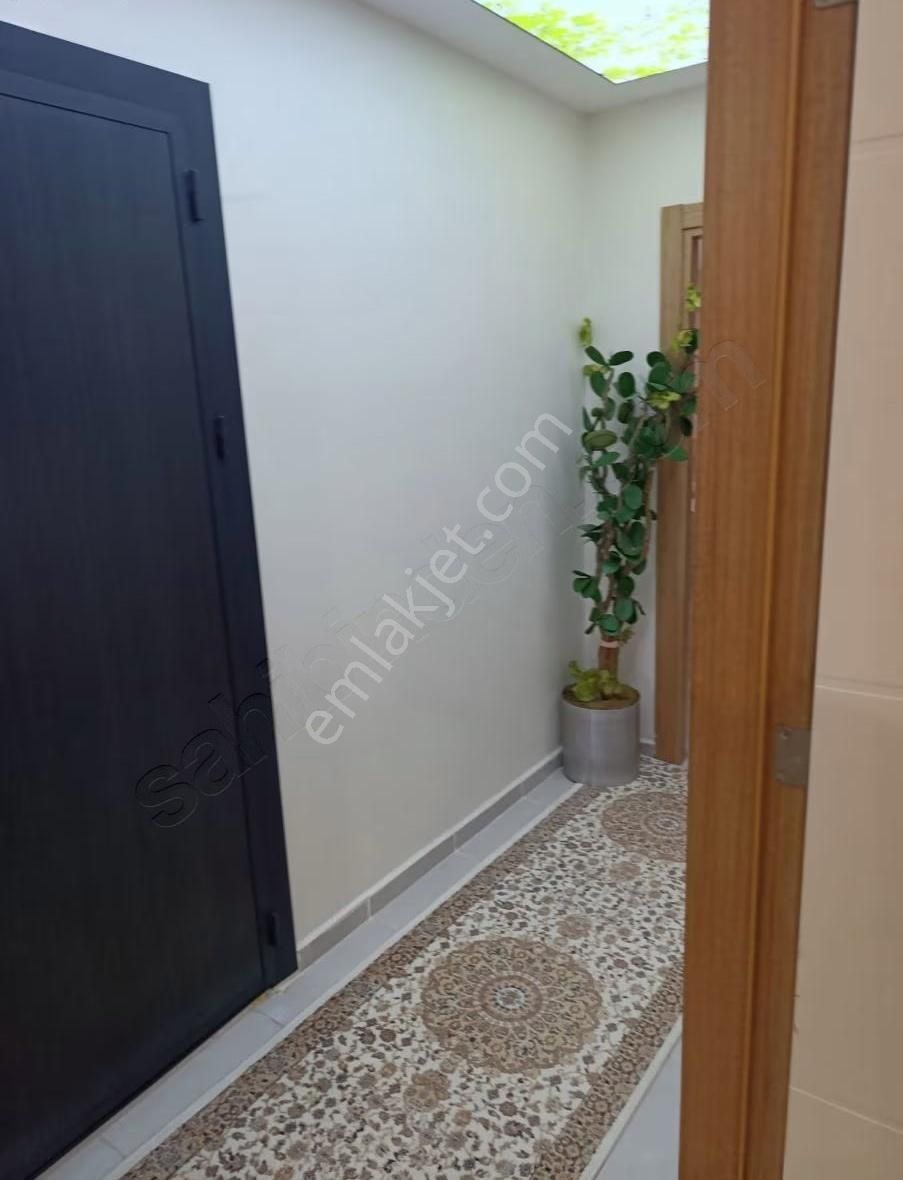 Metrobüse Yürüme Mesafesinde Geniş Daire - Görsel 2