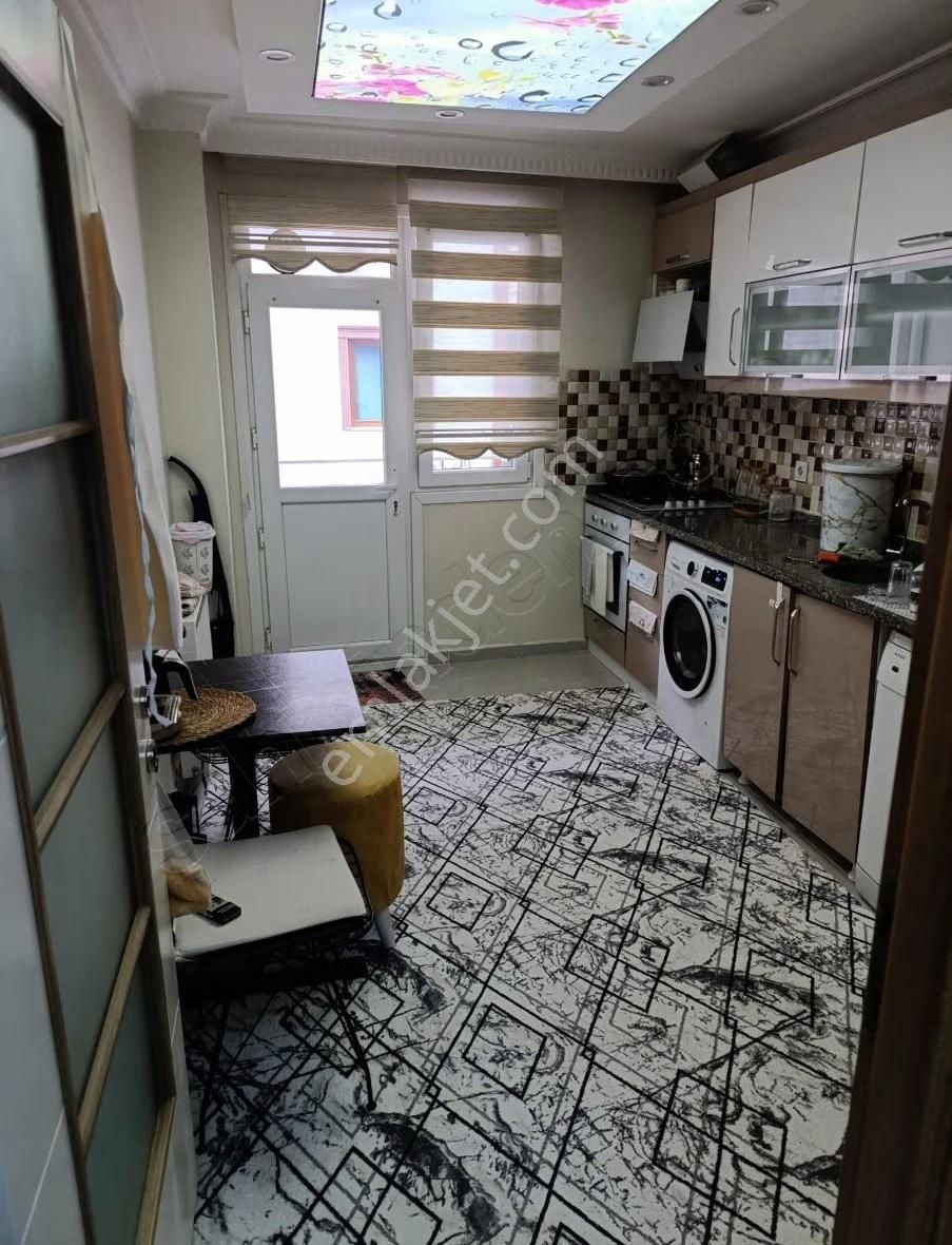 Metrobüse Yürüme Mesafesinde Geniş Daire - Görsel 11