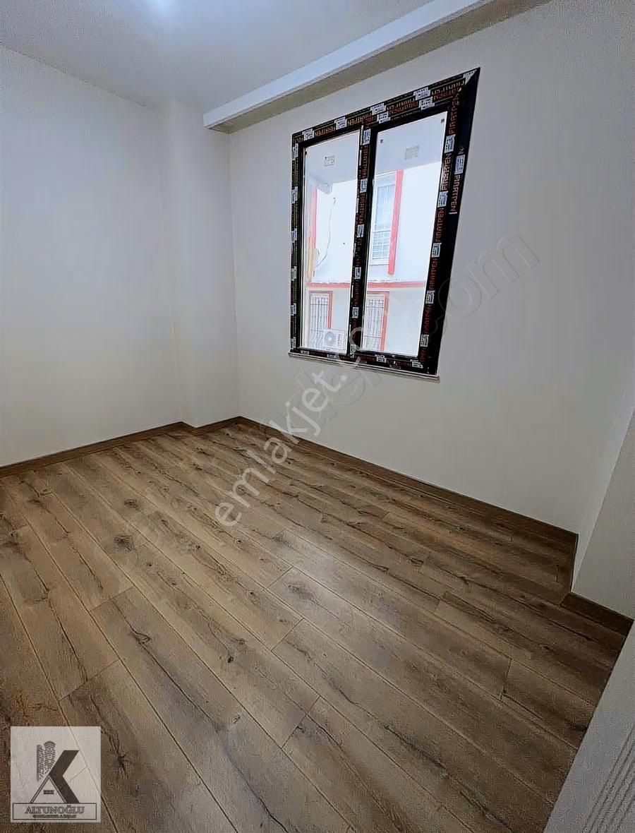 Üniversite Mah.cadde Metrobüse 7 Dakika Sıfır 1+1 Ara Kat - Görsel 21