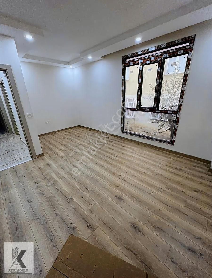 Üniversite Mah.cadde Metrobüse 7 Dakika Sıfır 1+1 Ara Kat - Görsel 13