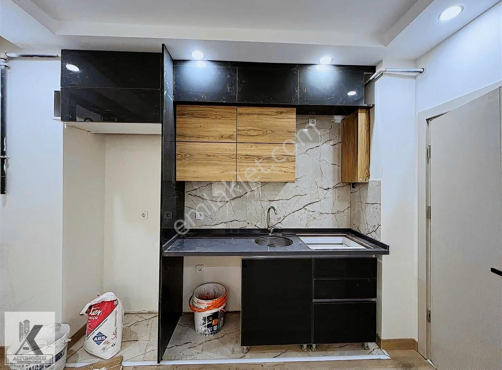 Üniversite Mah.cadde Metrobüse 7 Dakika Sıfır 1+1 Ara Kat - Görsel 11