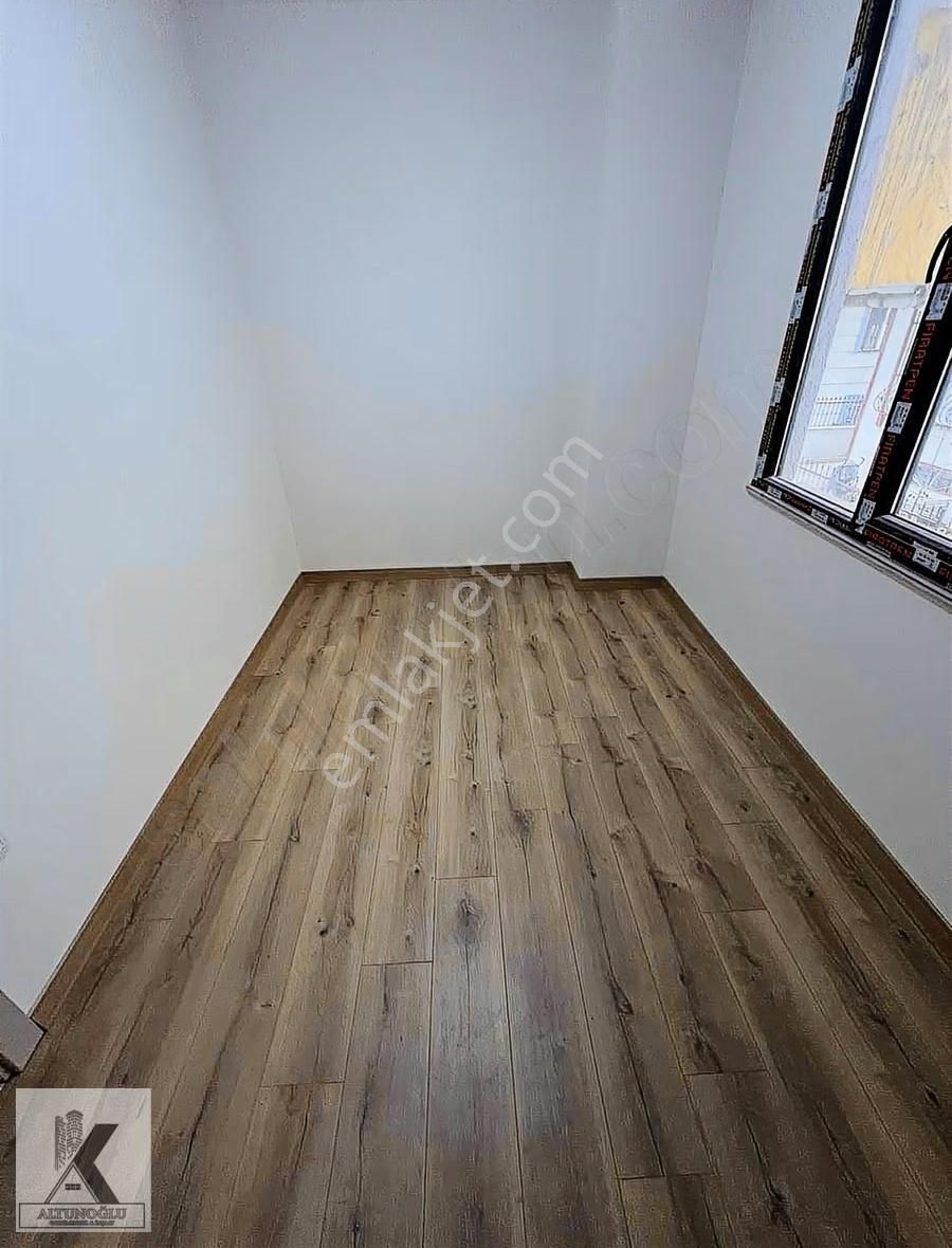 Üniversite Mah.cadde Metrobüse 7 Dakika Sıfır 1+1 Ara Kat - Görsel 17