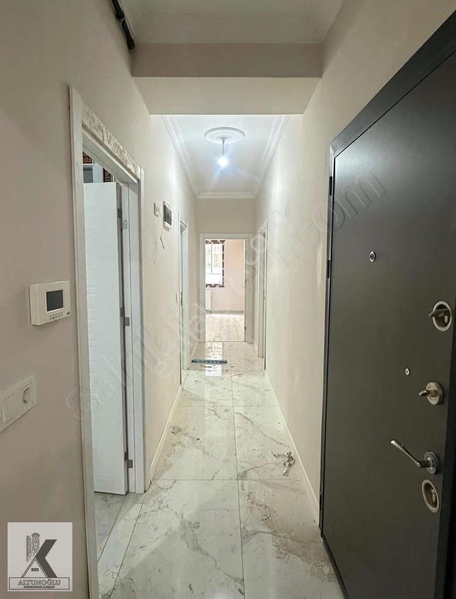 Merkez Reşitpaşa Cadde Üstünde Metrobüs Yakınında Sıfır 2+1 - Görsel 24