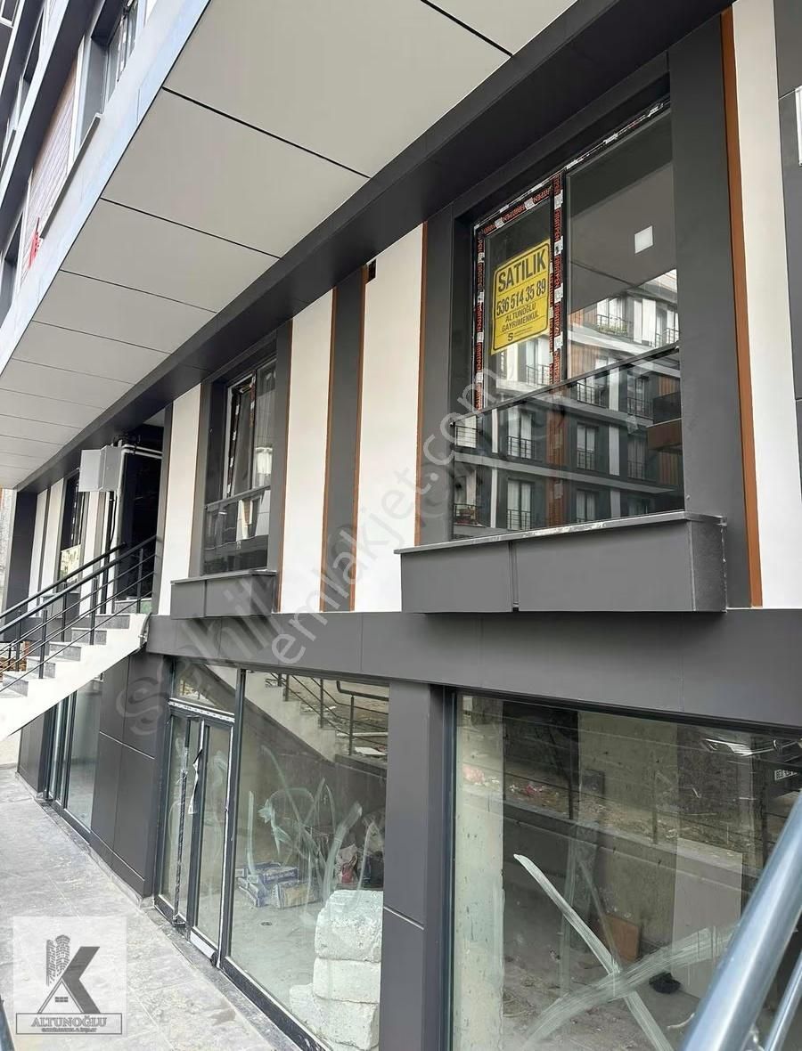 Merkez Reşitpaşa Cadde Üstünde Metrobüs Yakınında Sıfır 2+1 - Görsel 2