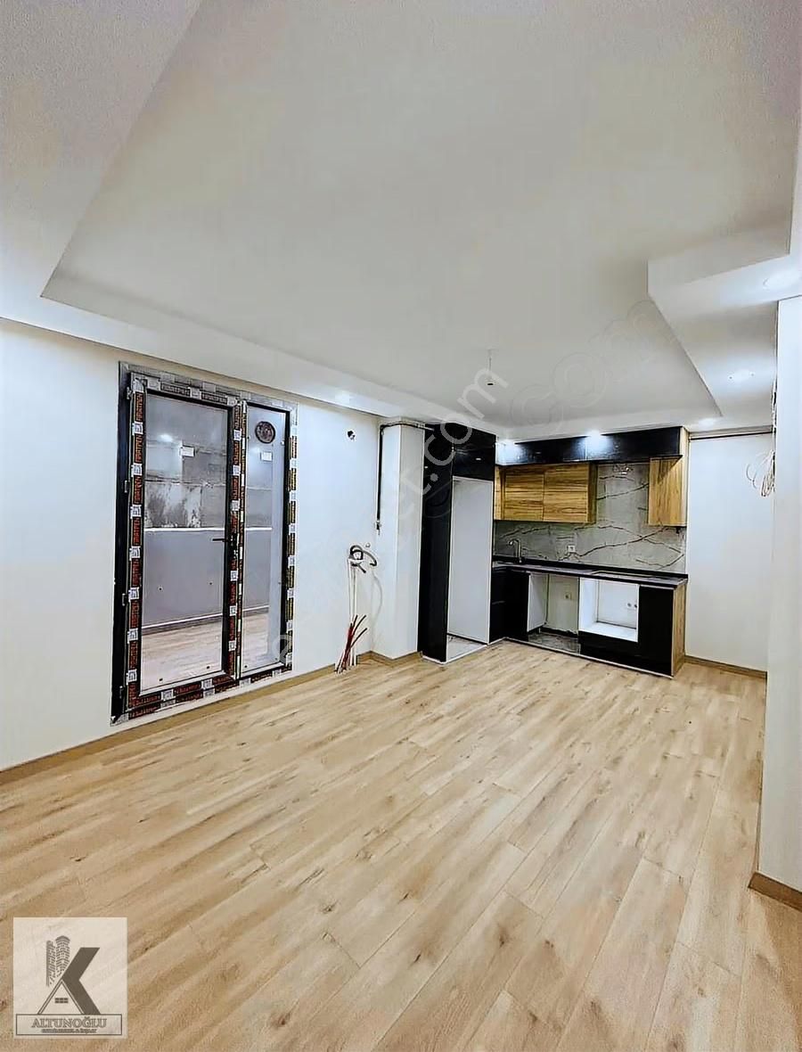 Üniversite Mah.cadde Metrobüs Yakını 1+1 Kiralık Daire - Görsel 19