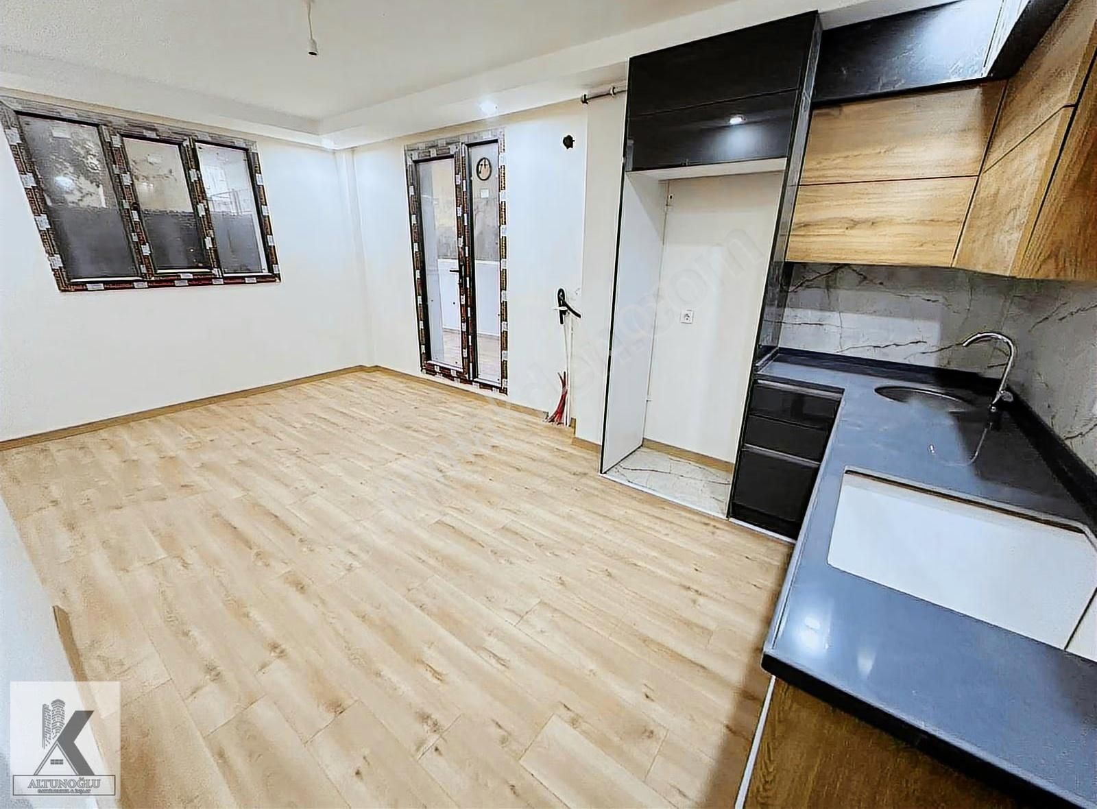 Üniversite Mah.cadde Metrobüs Yakını 1+1 Kiralık Daire - Görsel 17