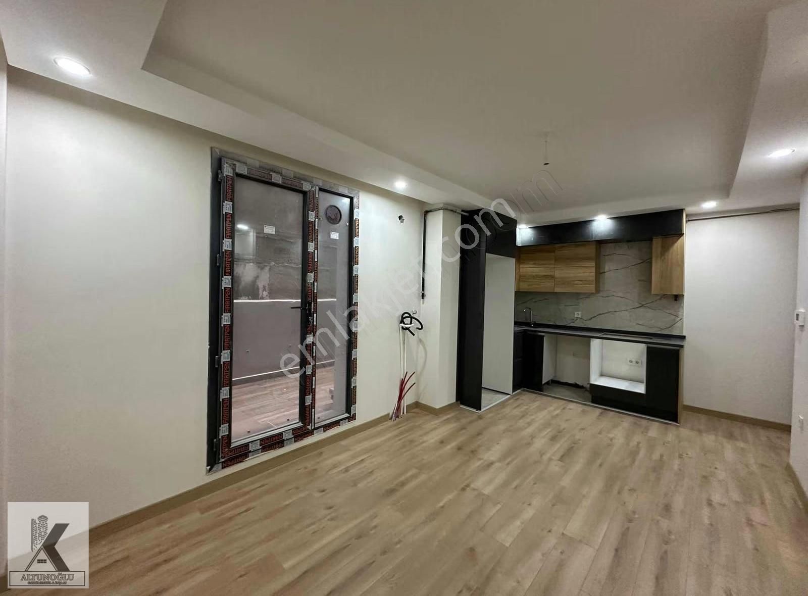 Üniversite Mah.cadde Metrobüs Yakını 1+1 Kiralık Daire - Görsel 18