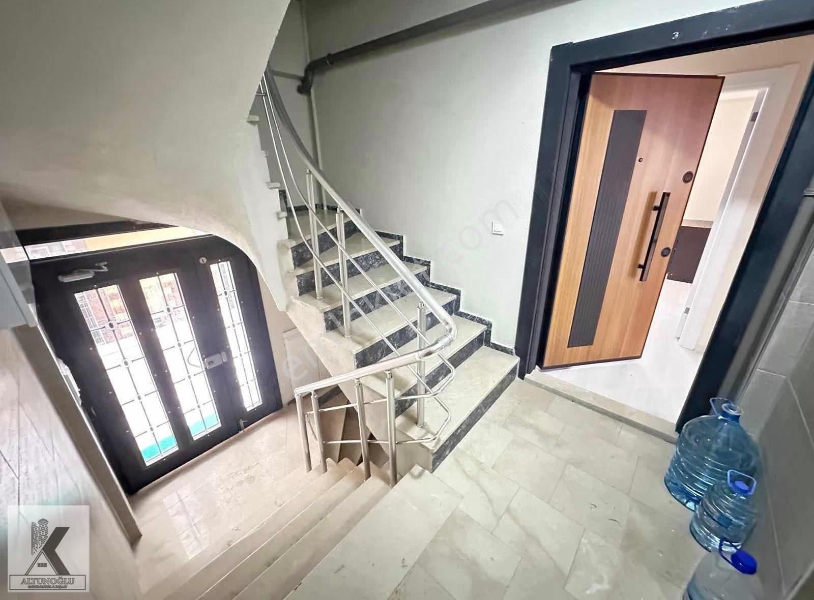 Villa Tipi Cihangir Metrobüs Kaymakamlık Yürüme Mesafesinde 2+1 - Görsel 33